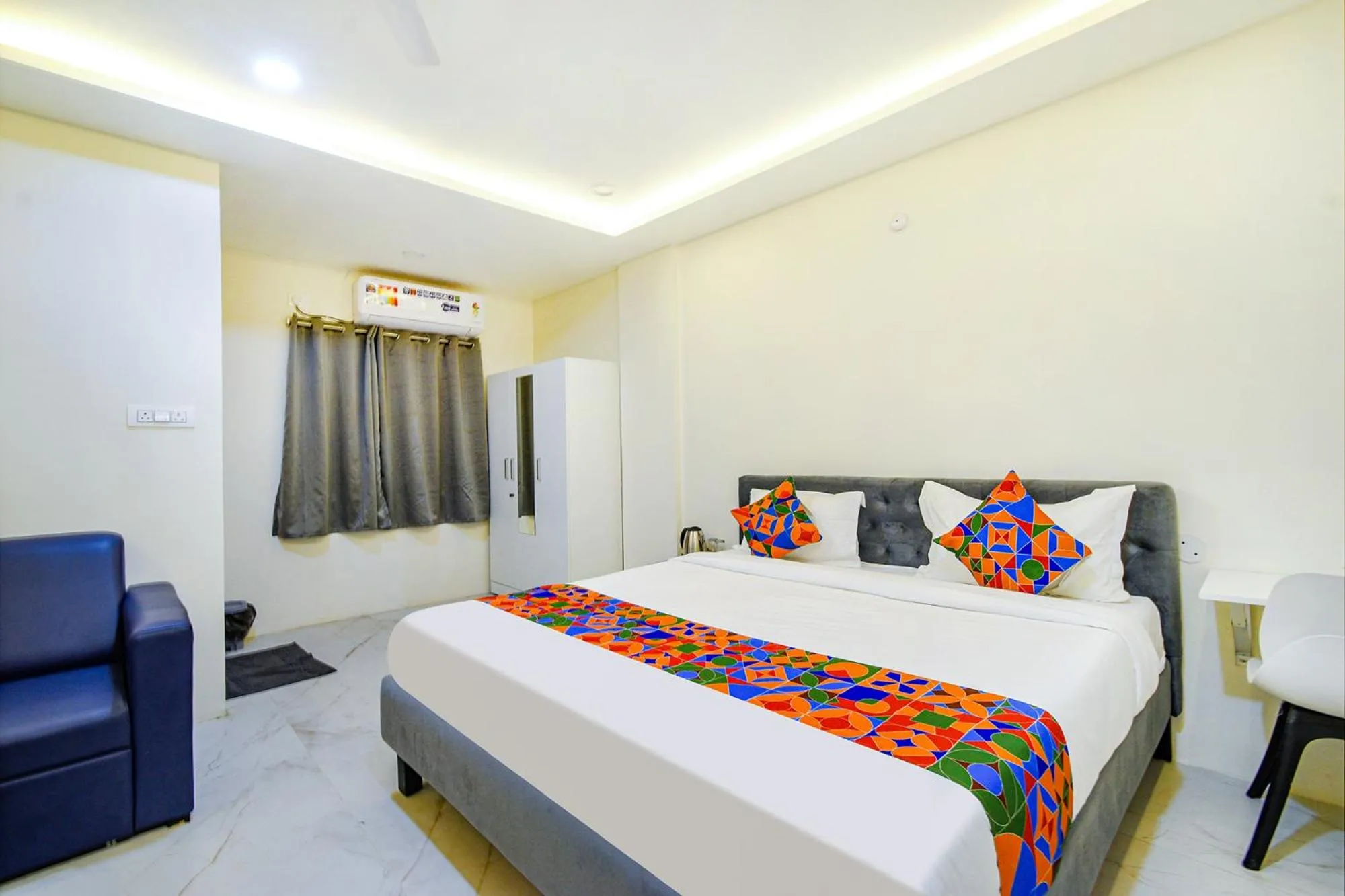 Bed in FabHotel SSR Ikon Suites - Nr Hyderabad Central University, Kondapur