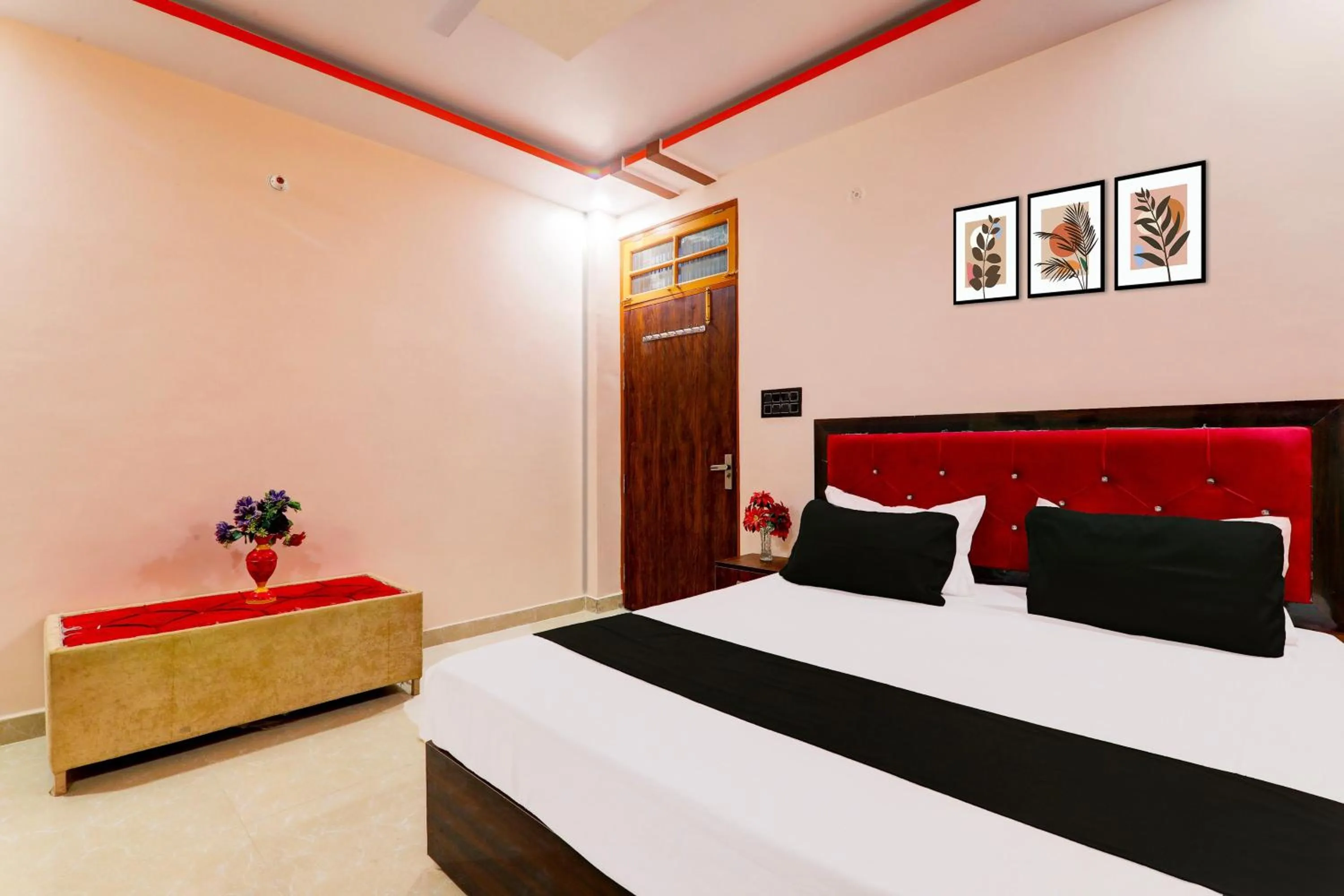 Bedroom, Bed in HOTEL O JC