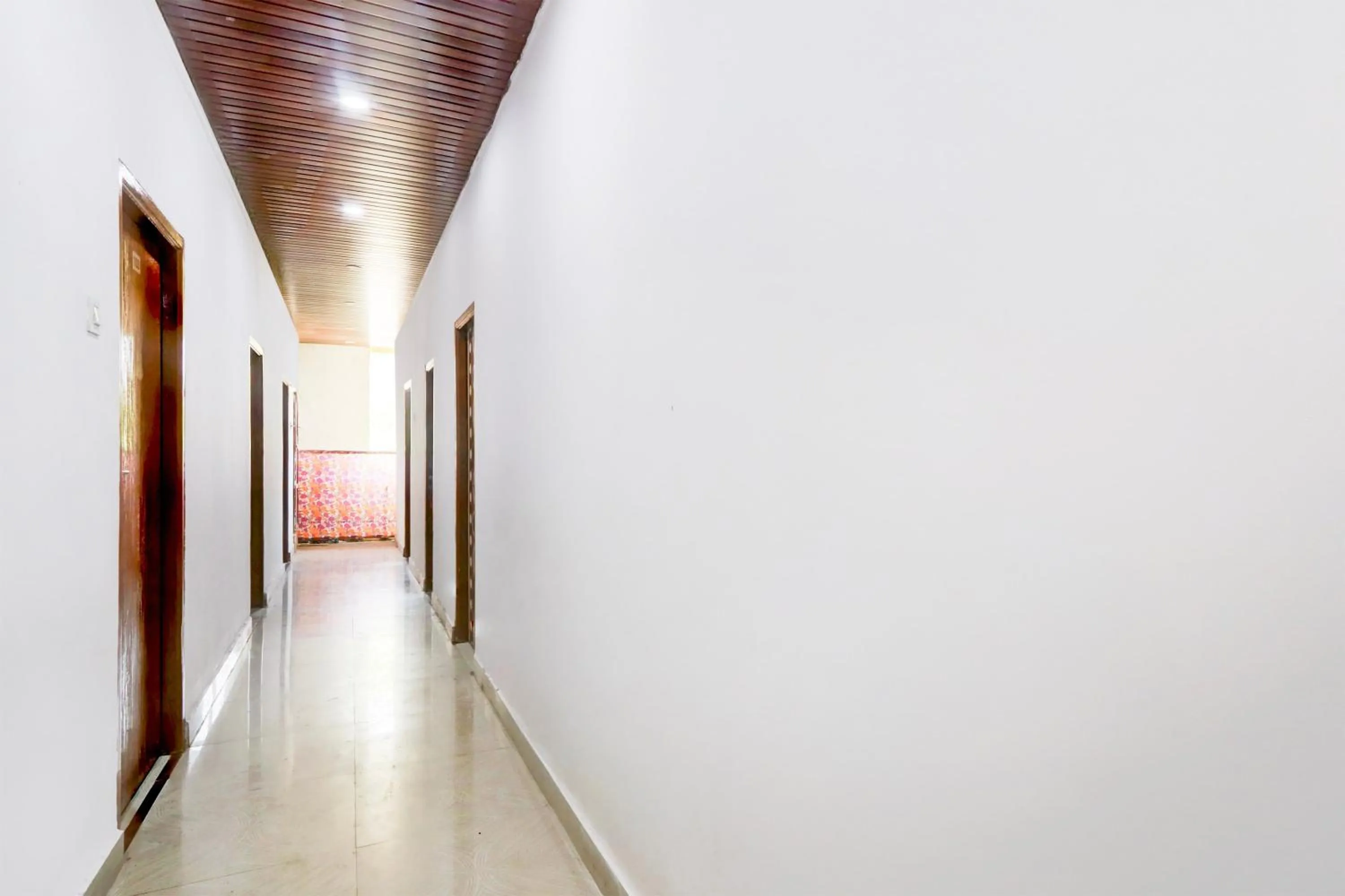 Lobby or reception in Hotel O by OYO Tara Grand luxury Rooms