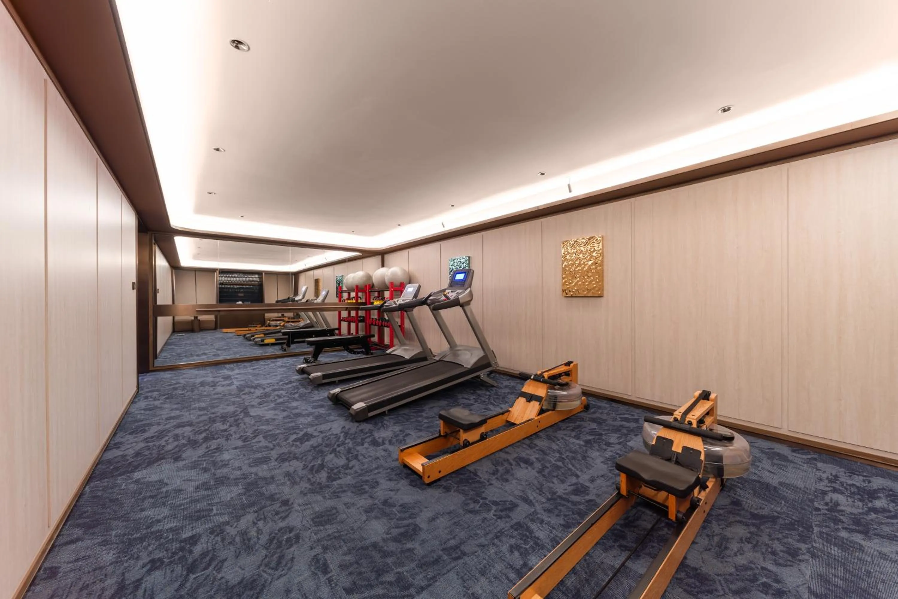 Fitness centre/facilities in Crystal Orange Hotel Shanghai The Bund Yu Garden