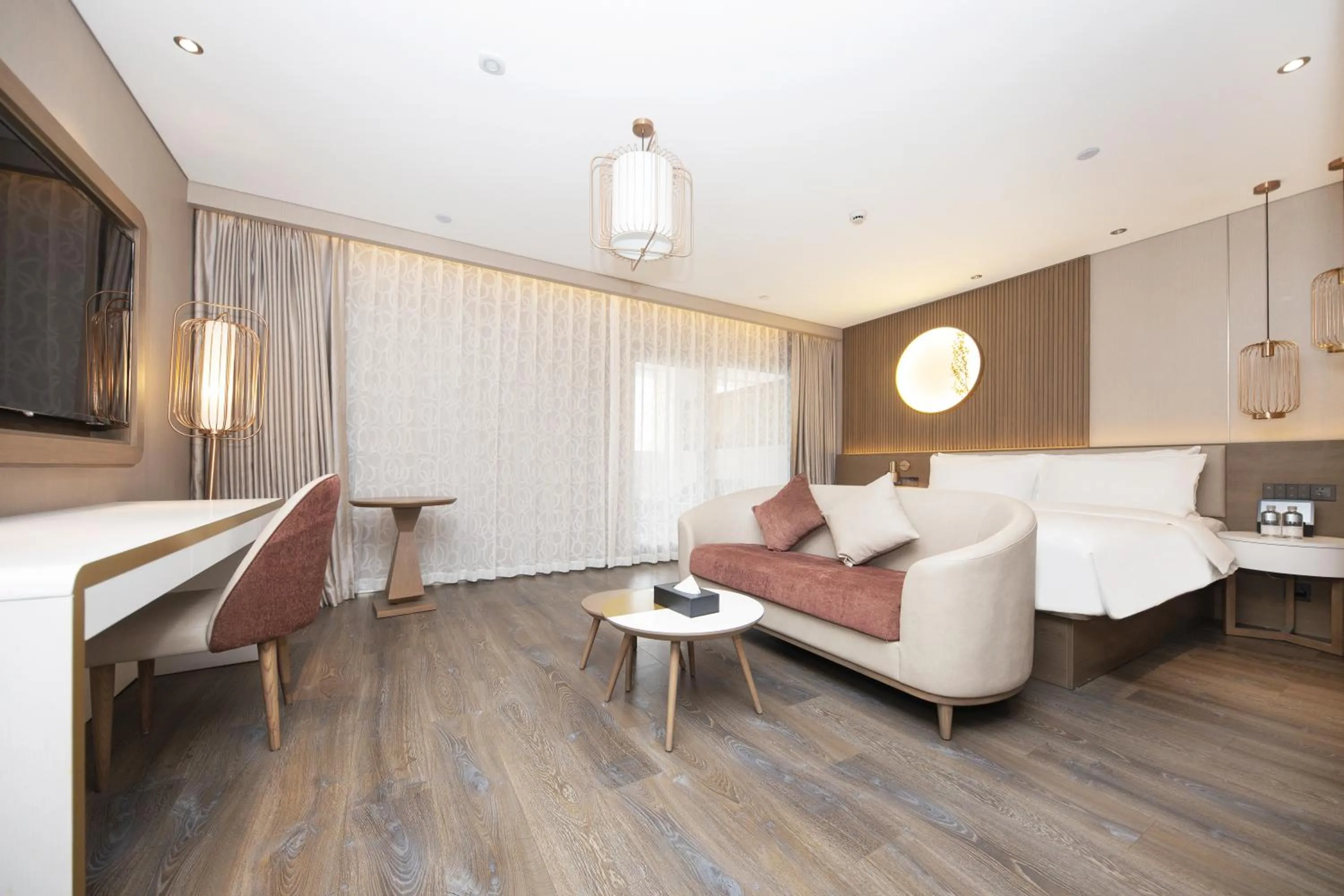 Photo of the whole room in Crystal Orange Hotel Shanghai The Bund Yu Garden