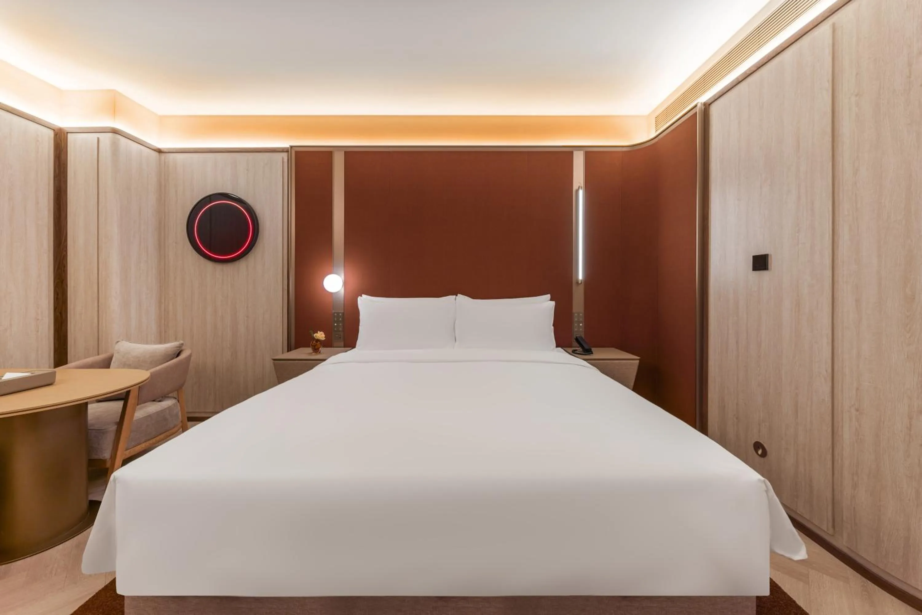 Bed in Crystal Orange Hotel Shanghai The Bund Yu Garden