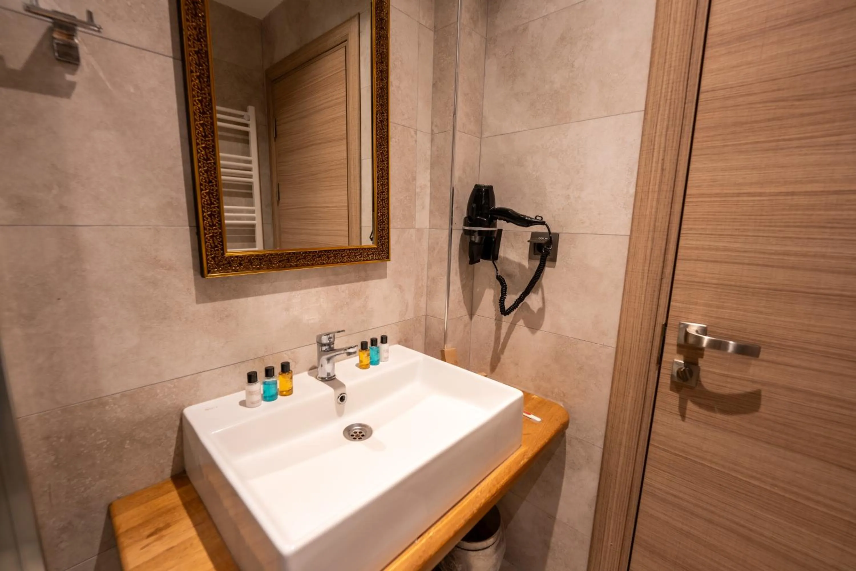 Bathroom in Stones of Cappadocia