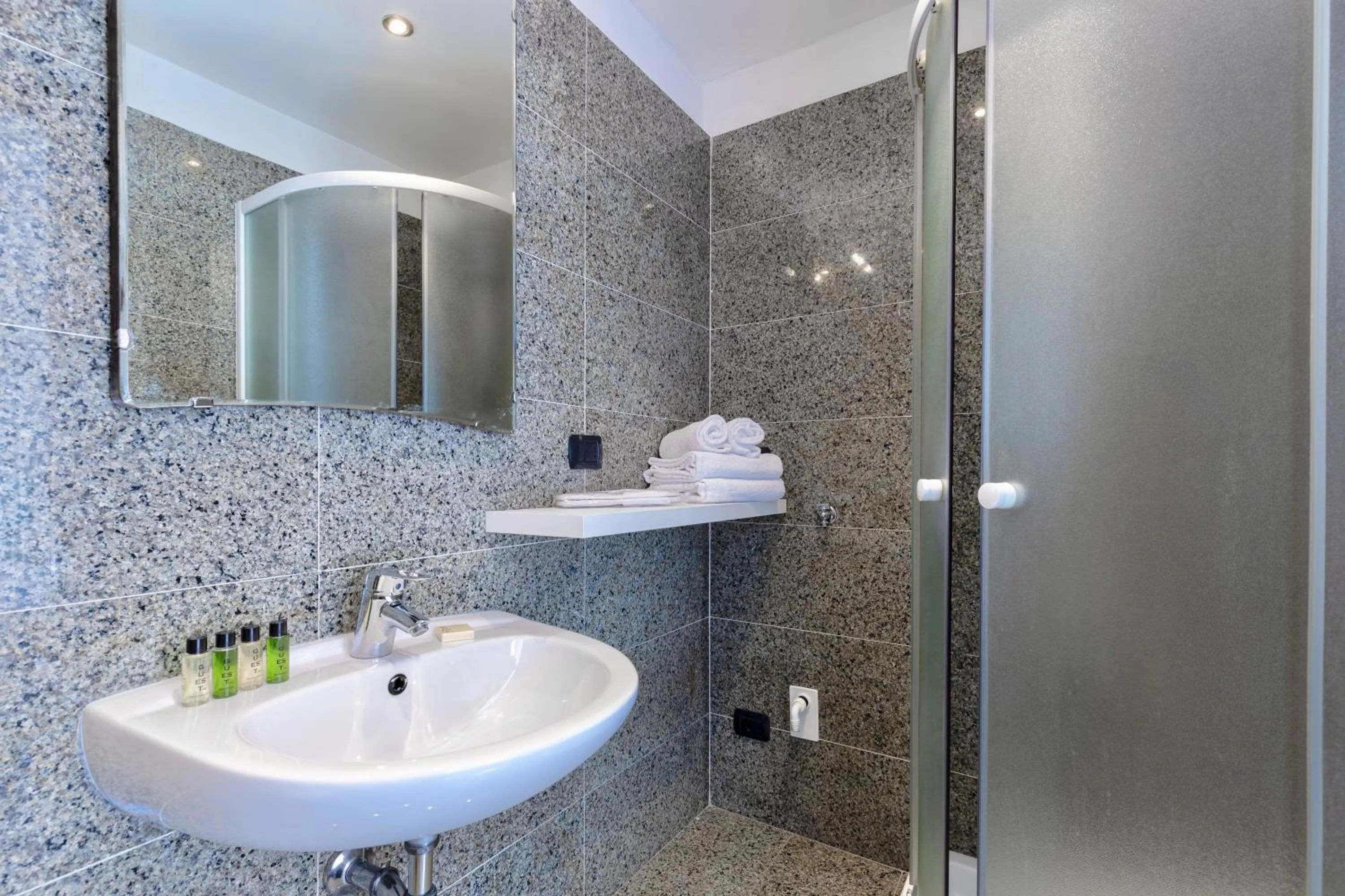 Bathroom in Aiello Suites Milan