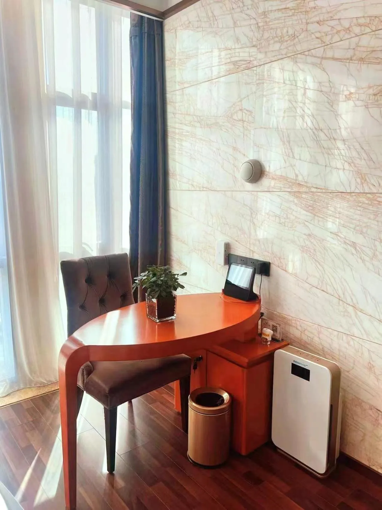 Seating area in Days Inn by Wyndham Beijing Haidian