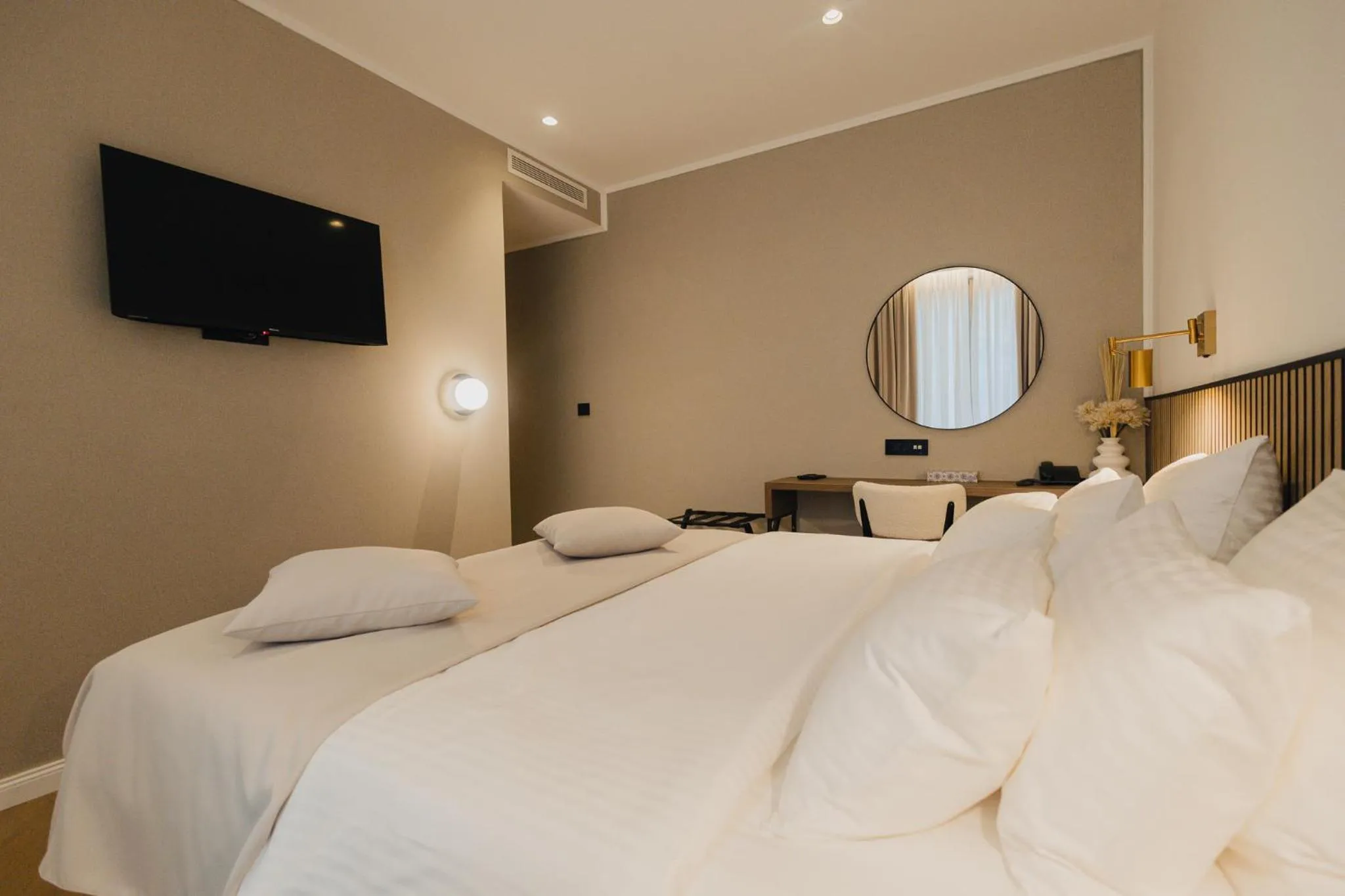 Bed in Hotel Flaneur