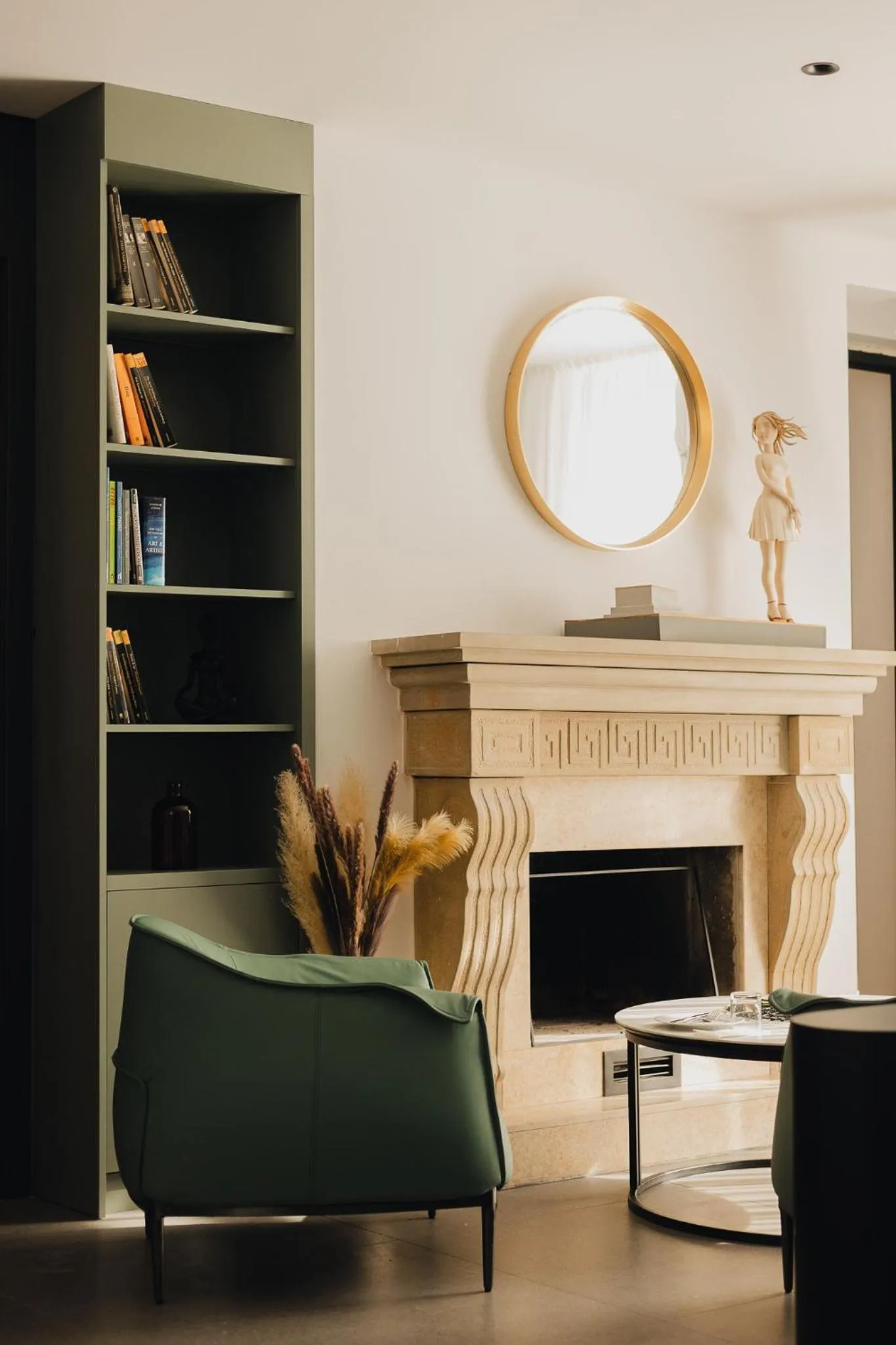 Seating area in Hotel Flaneur