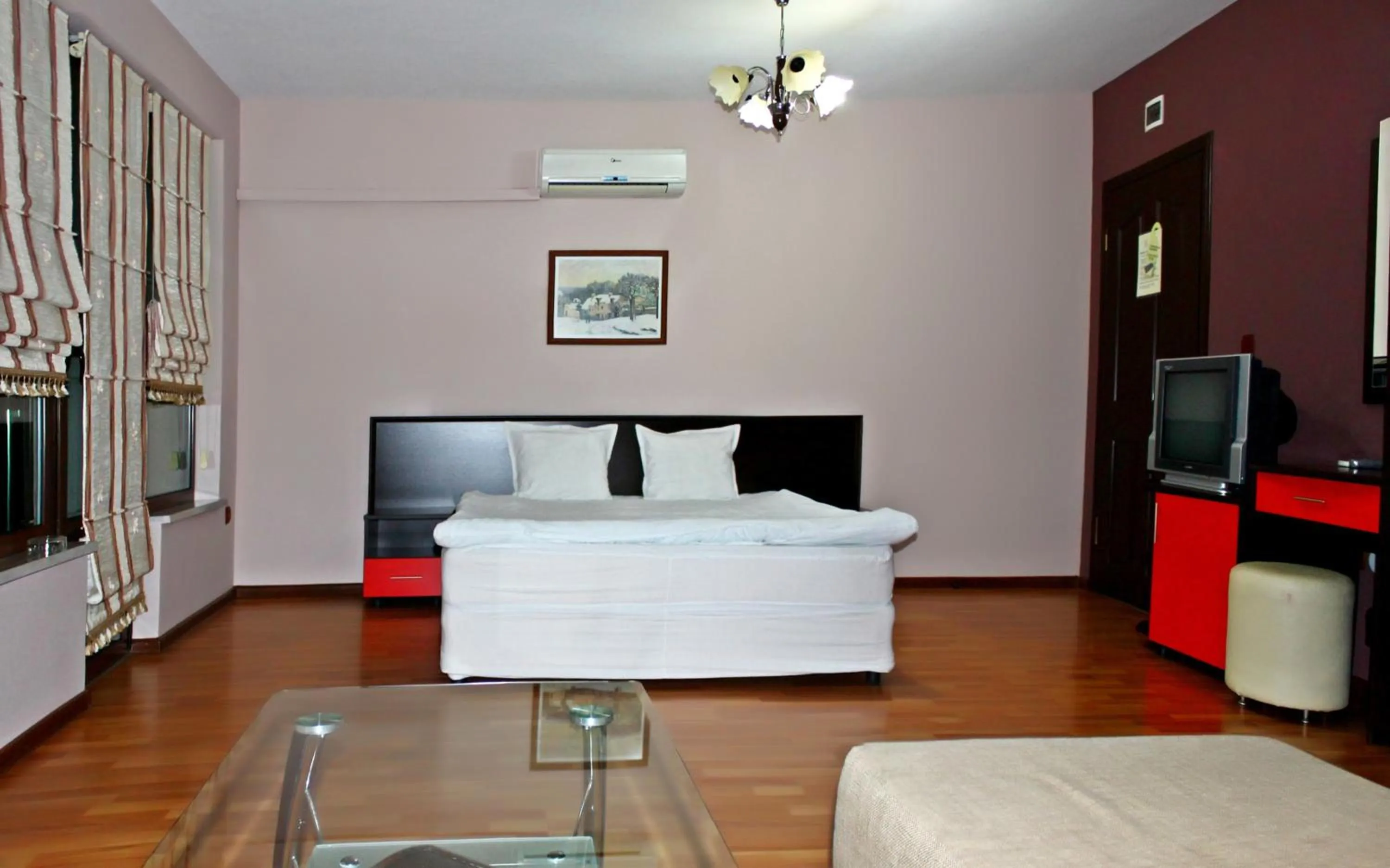 Photo of the whole room, Bed in Hotel Berito