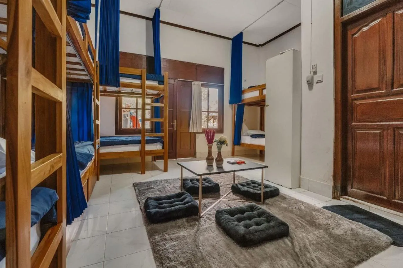 bunk bed, Bed in Ubud Backpacker Hostel