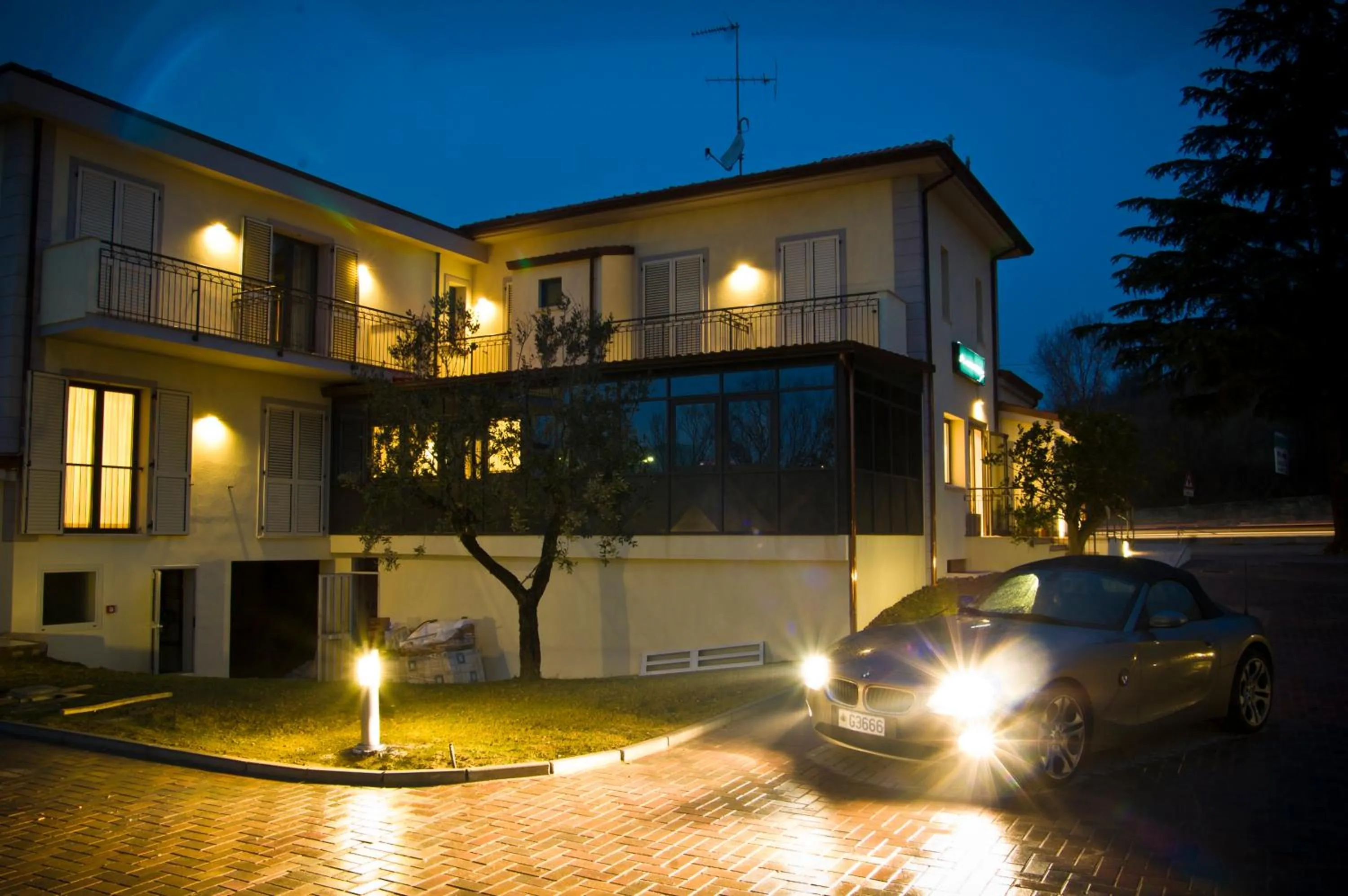 Facade/entrance in Hotel Main Street