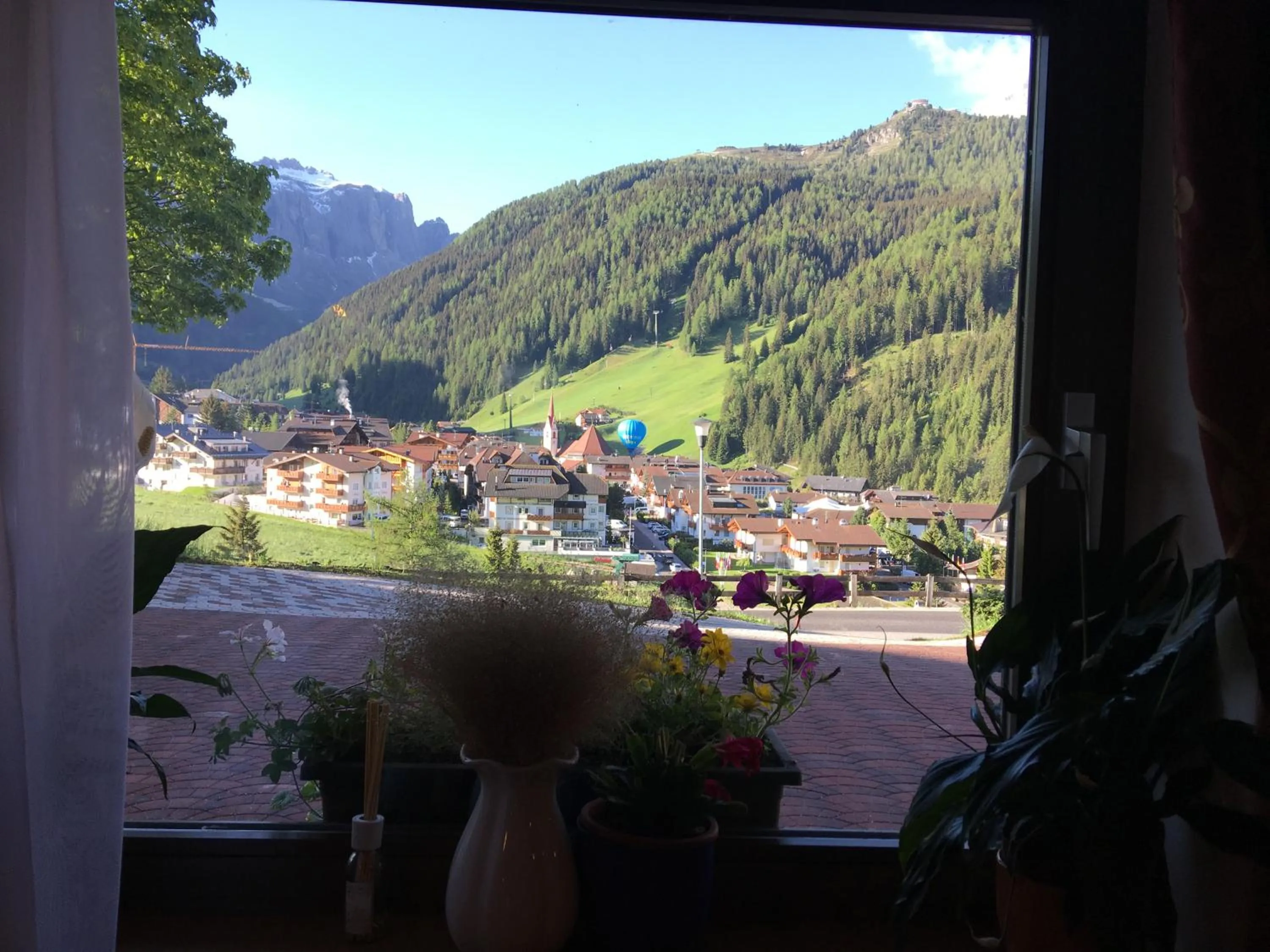 Day in Garní Nëidia