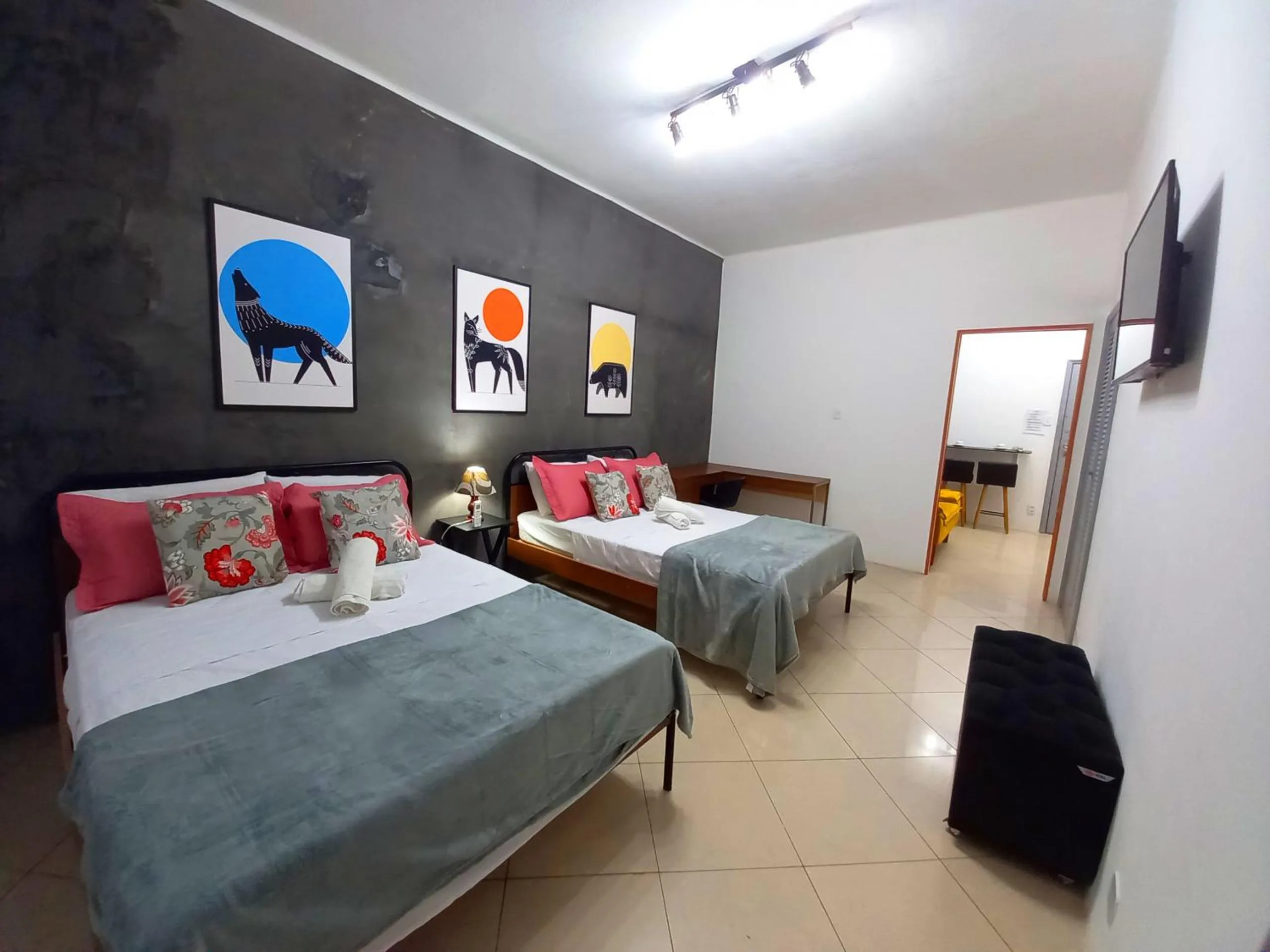 Bed in Studio na Praia de Copacabana, maquina de lavar