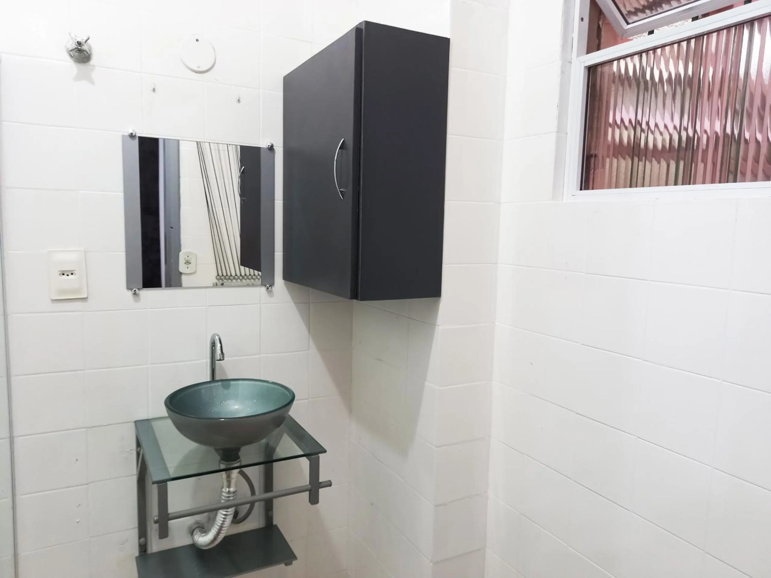 Studio na Praia de Copacabana, maquina de lavar