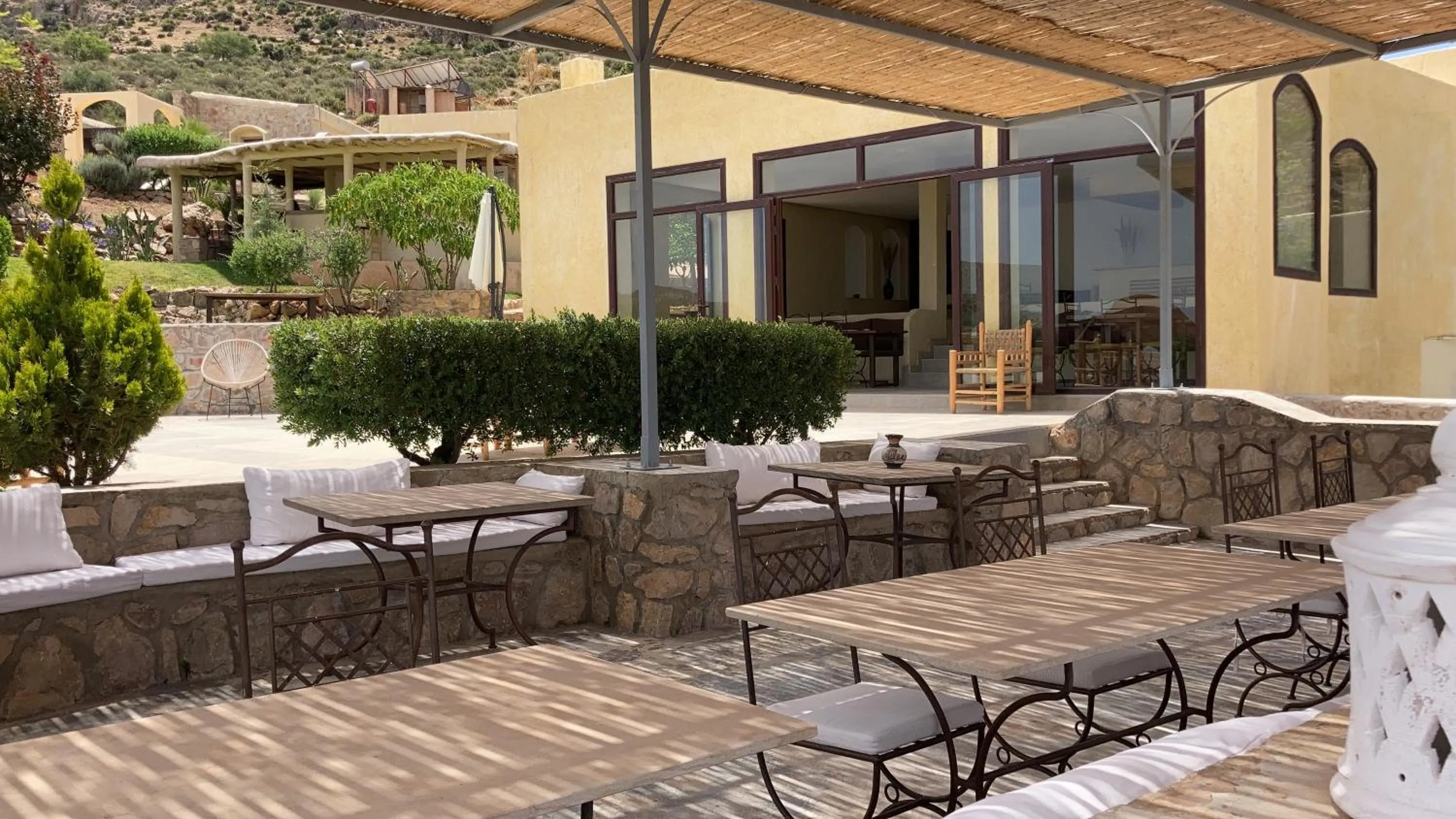 Restaurant/places to eat in Dar El Mandar - Ferme & Table d'Hôte Berbère