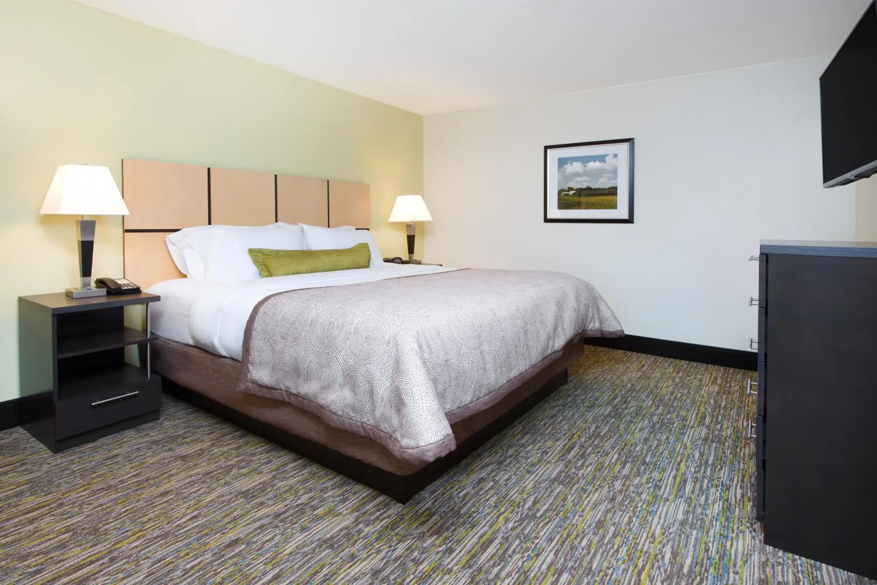 One-Bedroom King Suite with Sofa Bed in Candlewood Suites Columbia Hwy 63 & I-70 by IHG One-Bedroom King Suite with Sofa Bed in Candlewood Suites Columbia Hwy 63 & I-70 by IHG