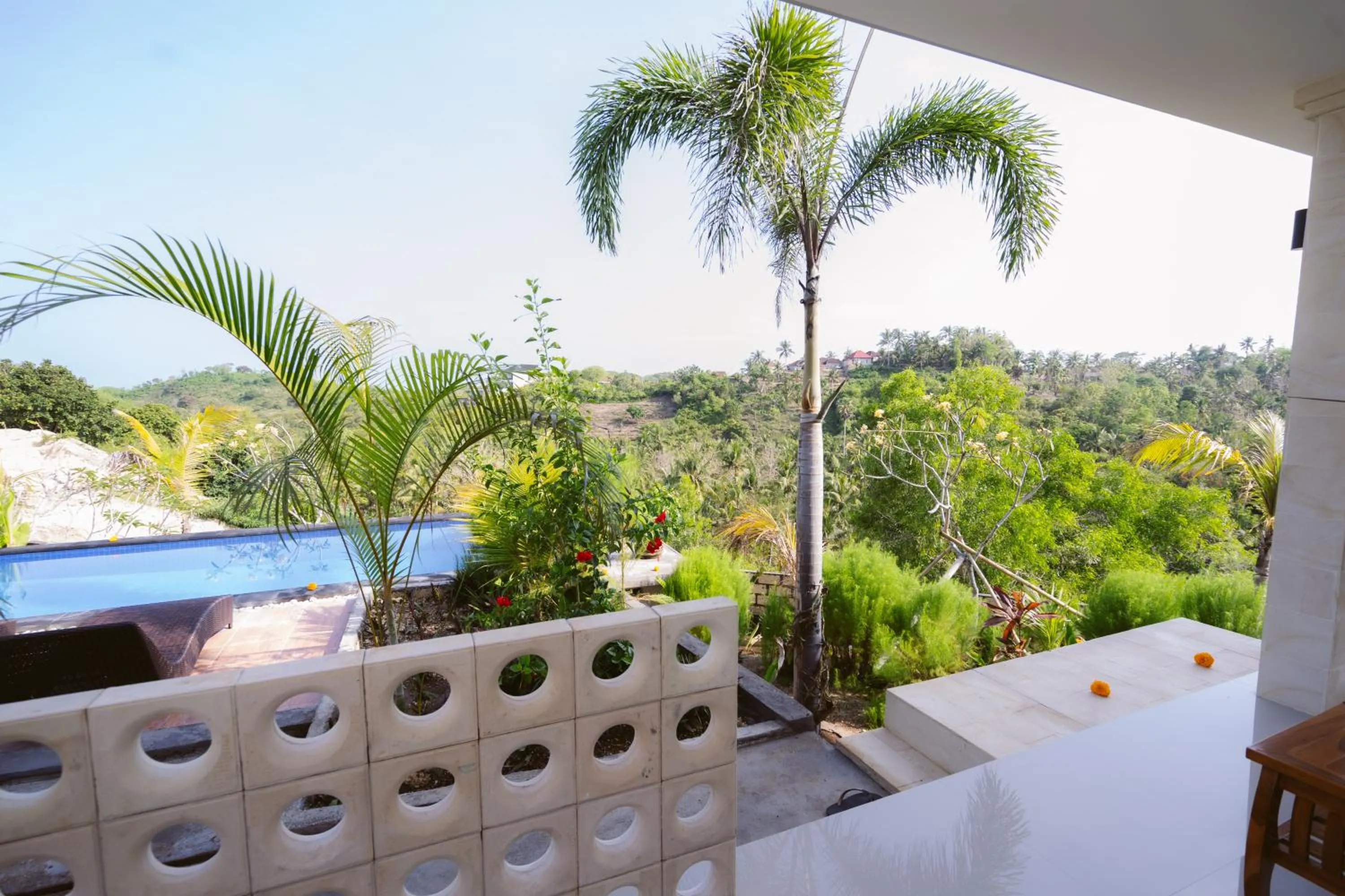 Natural landscape in Kelingking Paradise Suites Villa