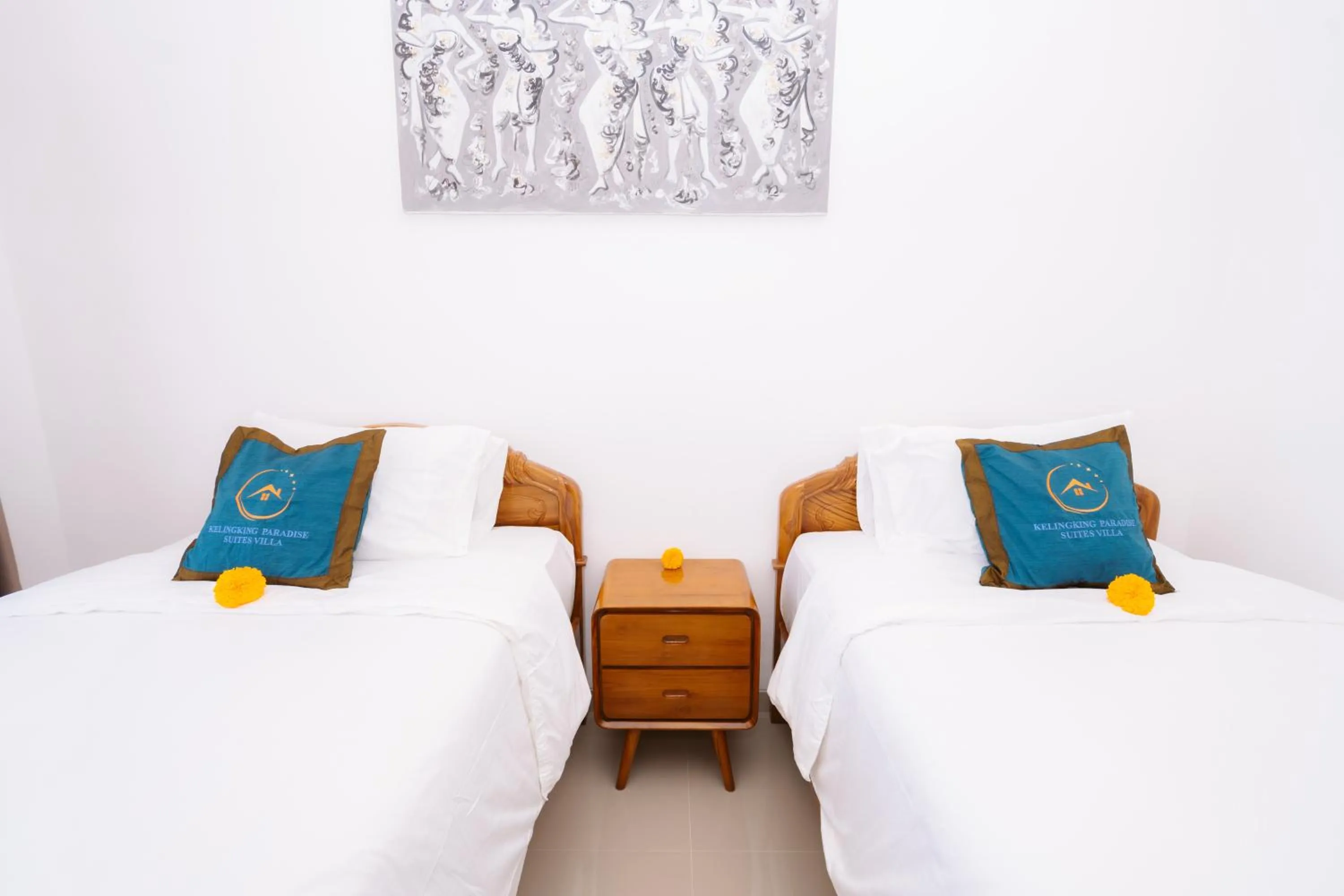 Bed in Kelingking Paradise Suites Villa