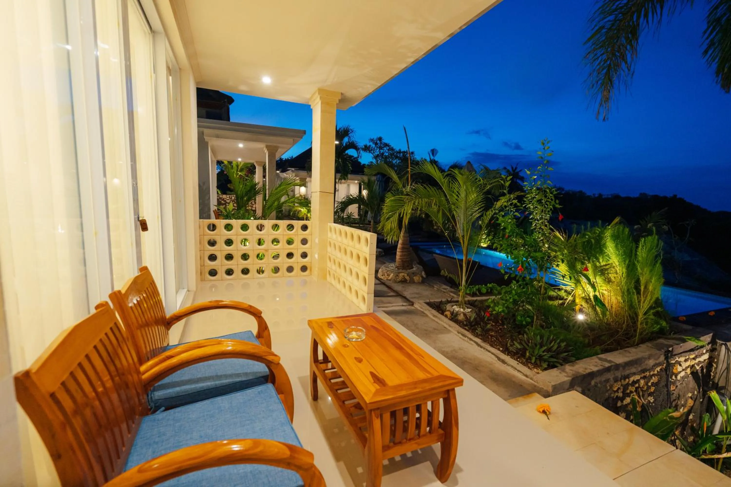 Natural landscape in Kelingking Paradise Suites Villa