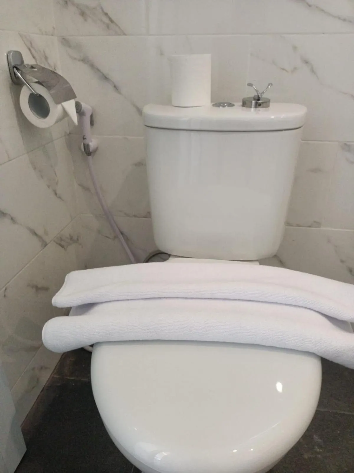 Toilet in Kelingking Paradise Suites Villa