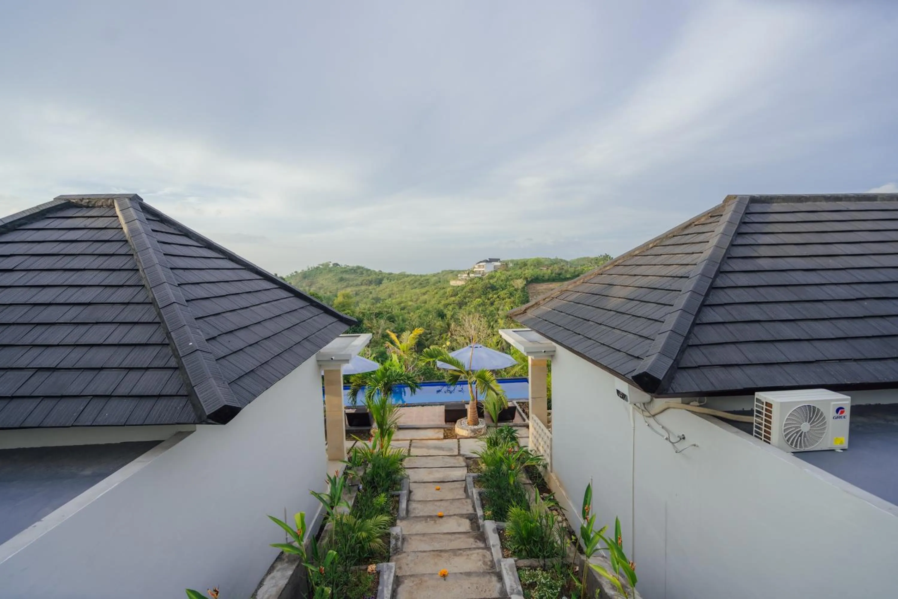 Property building in Kelingking Paradise Suites Villa