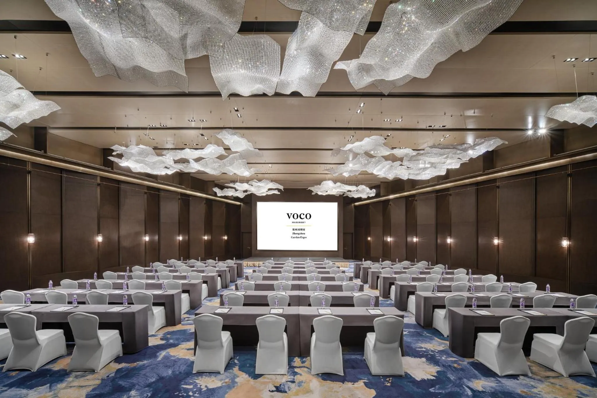 Banquet/Function facilities in voco Zhengzhou Garden Expo by IHG