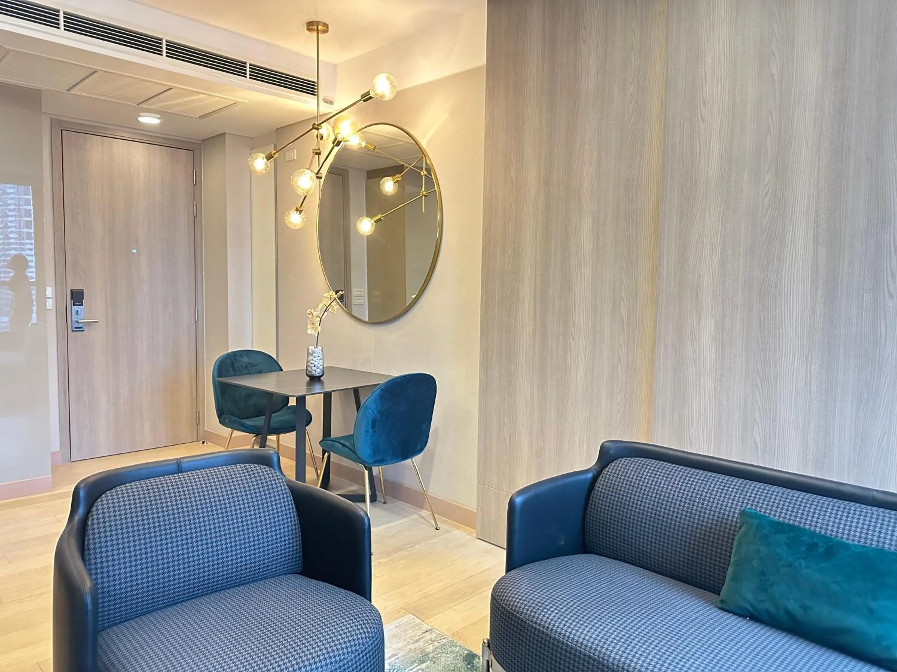 Living room in Siamese Exclusive Queens