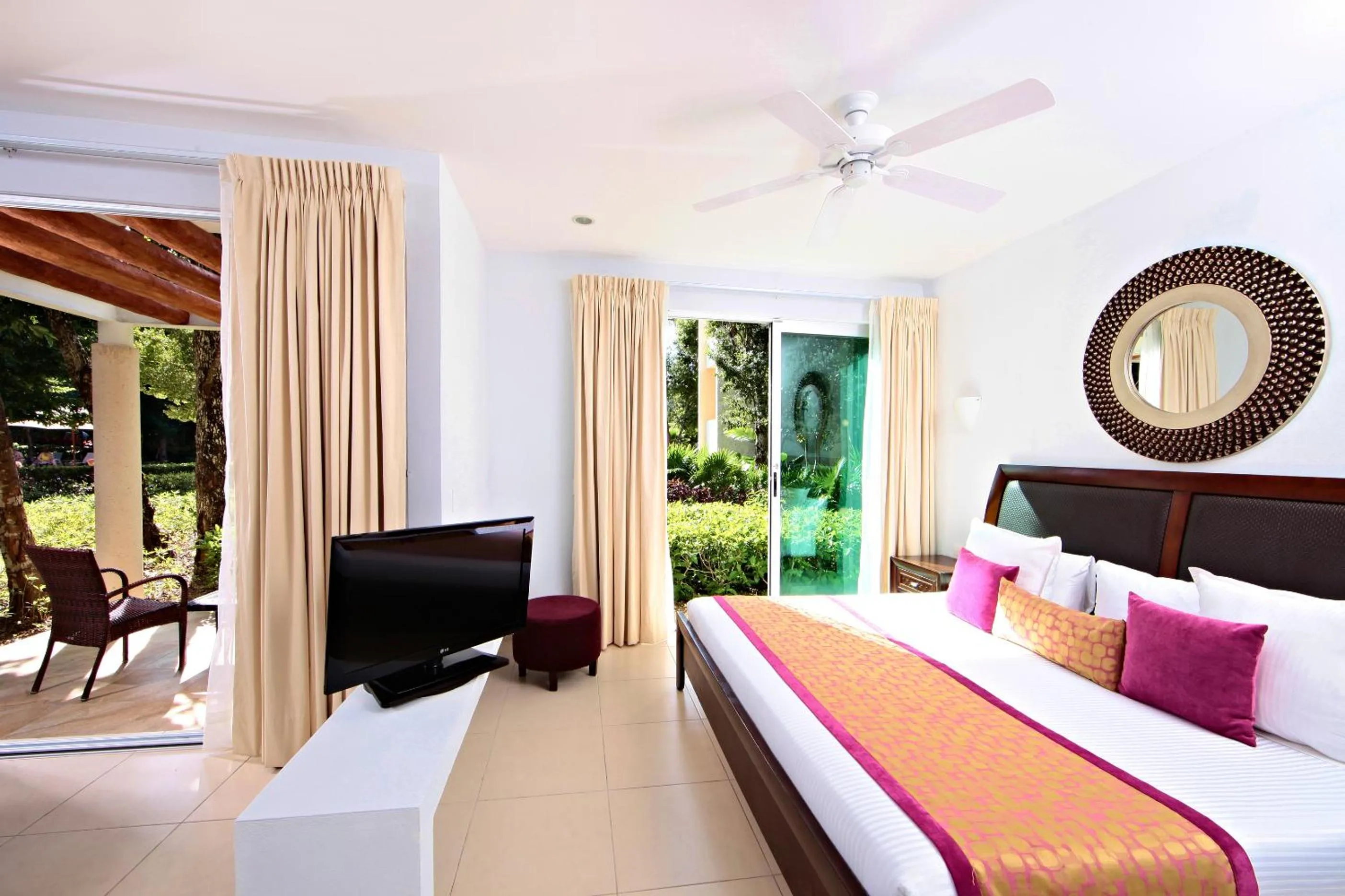 Bed in Bahia Principe Luxury Sian Ka´an - Adults Only - All Inclusive