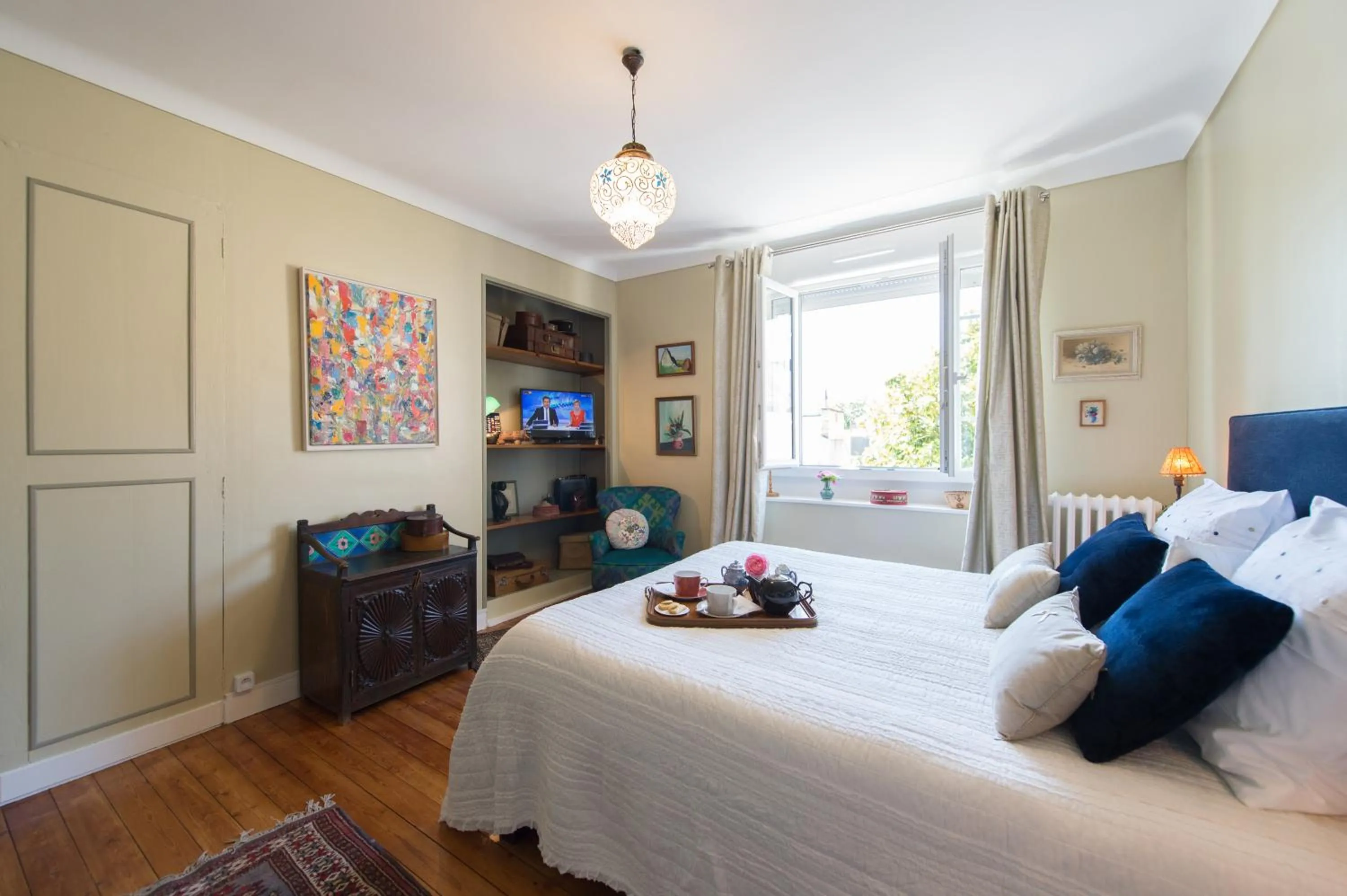 Bedroom, Bed in La Mancelle - Chambre d'hôtes