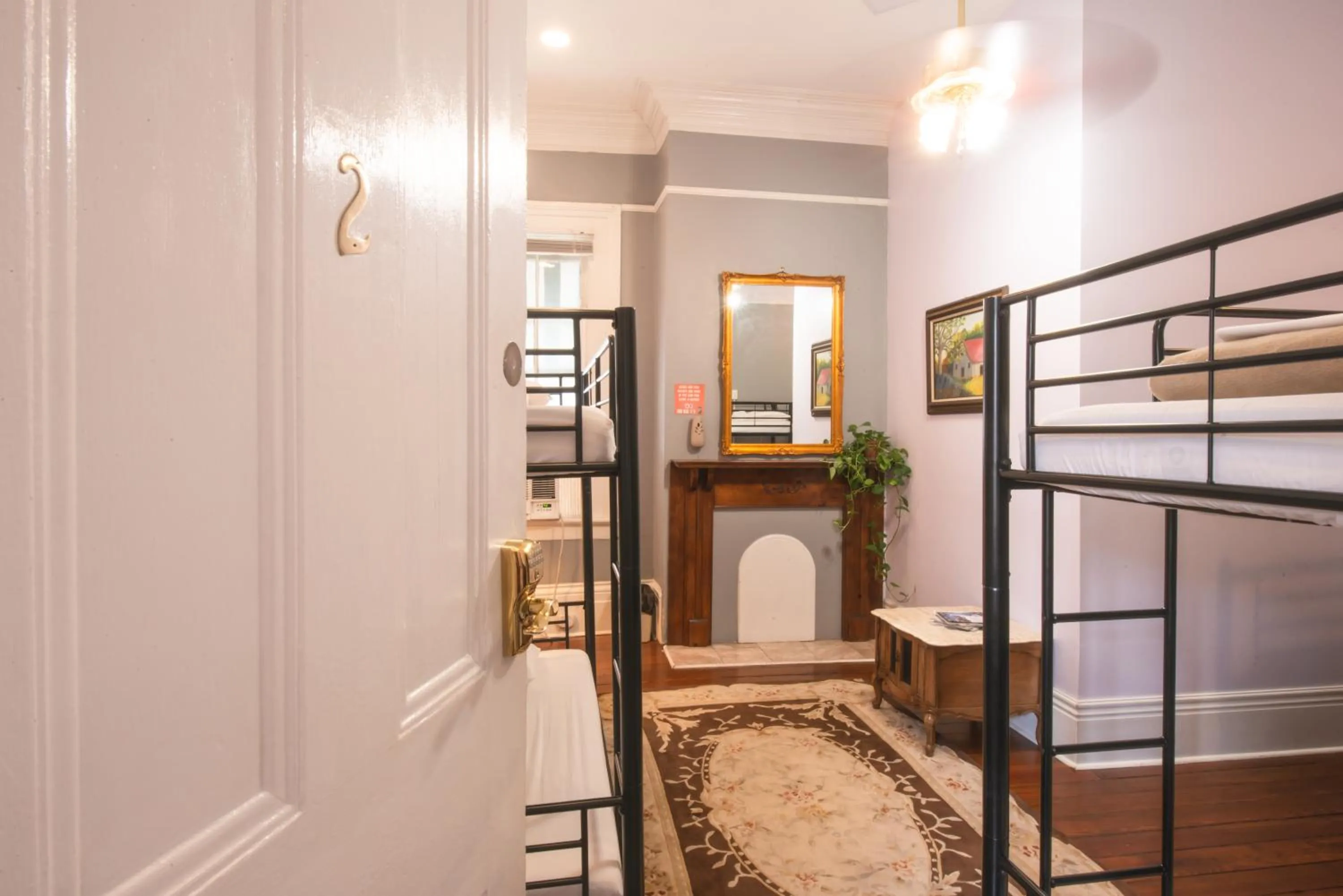 Photo of the whole room, Bed in HOSTEL Auberge NOLA