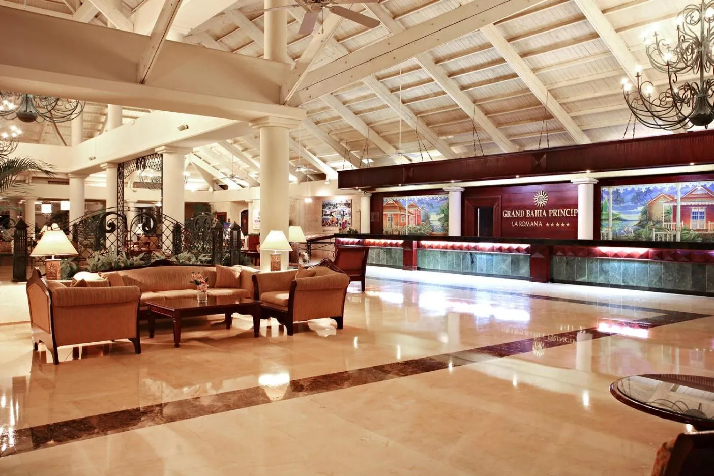 TV and multimedia in Bahia Principe Luxury Bouganville - Adults Only All Inclusive