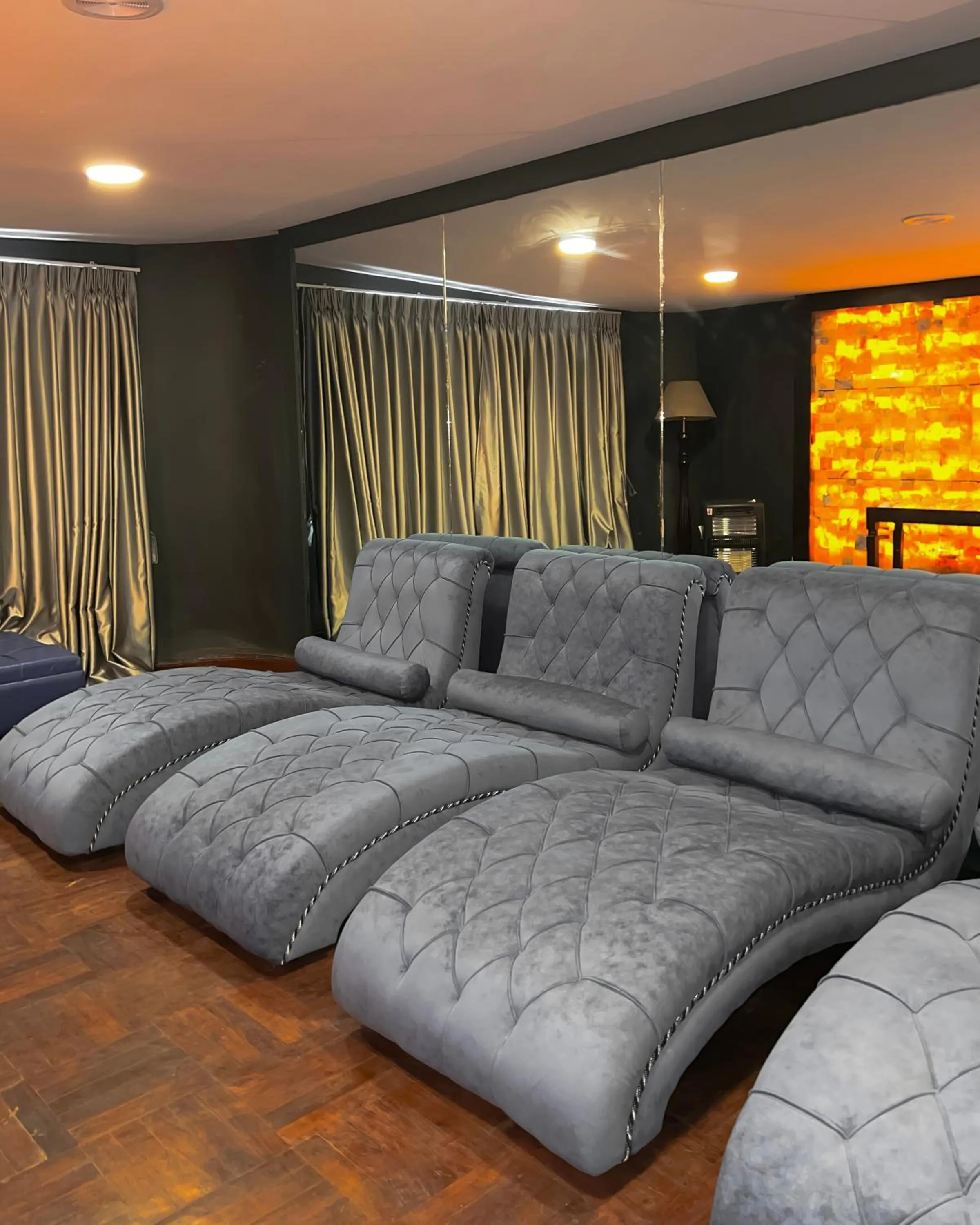 Seating area in Vannasut Hotel and Spa