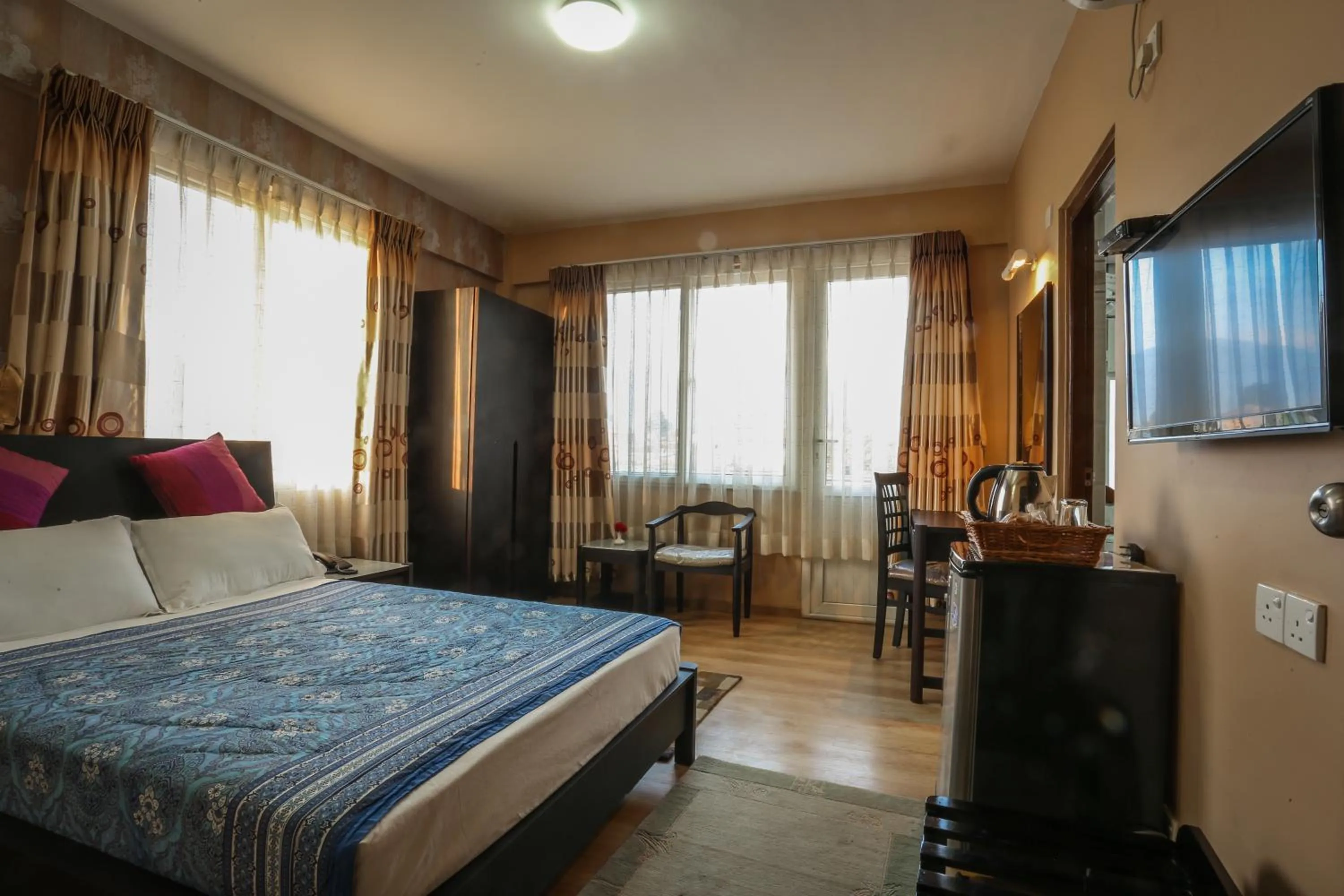 Photo of the whole room, Bed in Nirvana Home