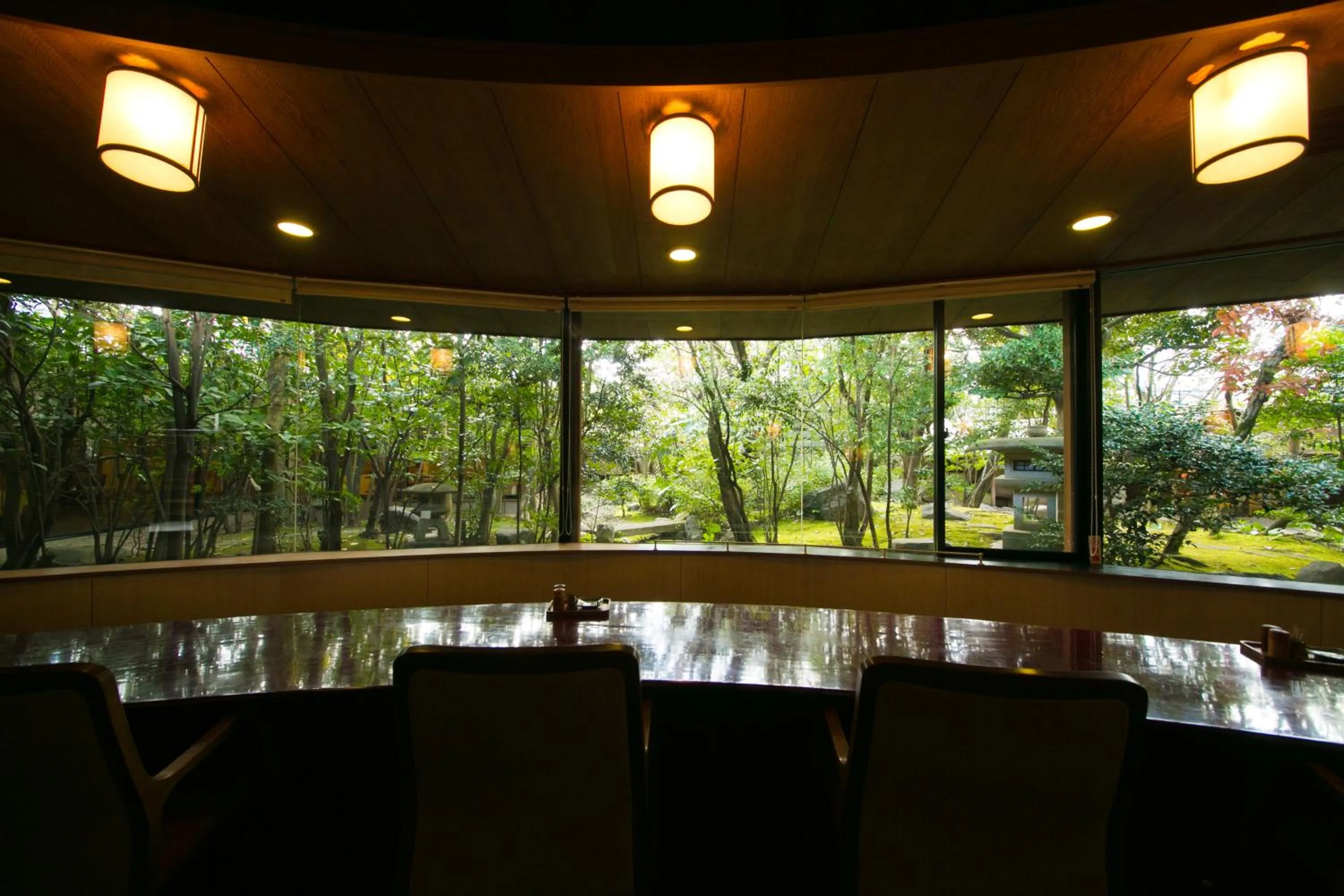 Restaurant/places to eat in Yakakutei