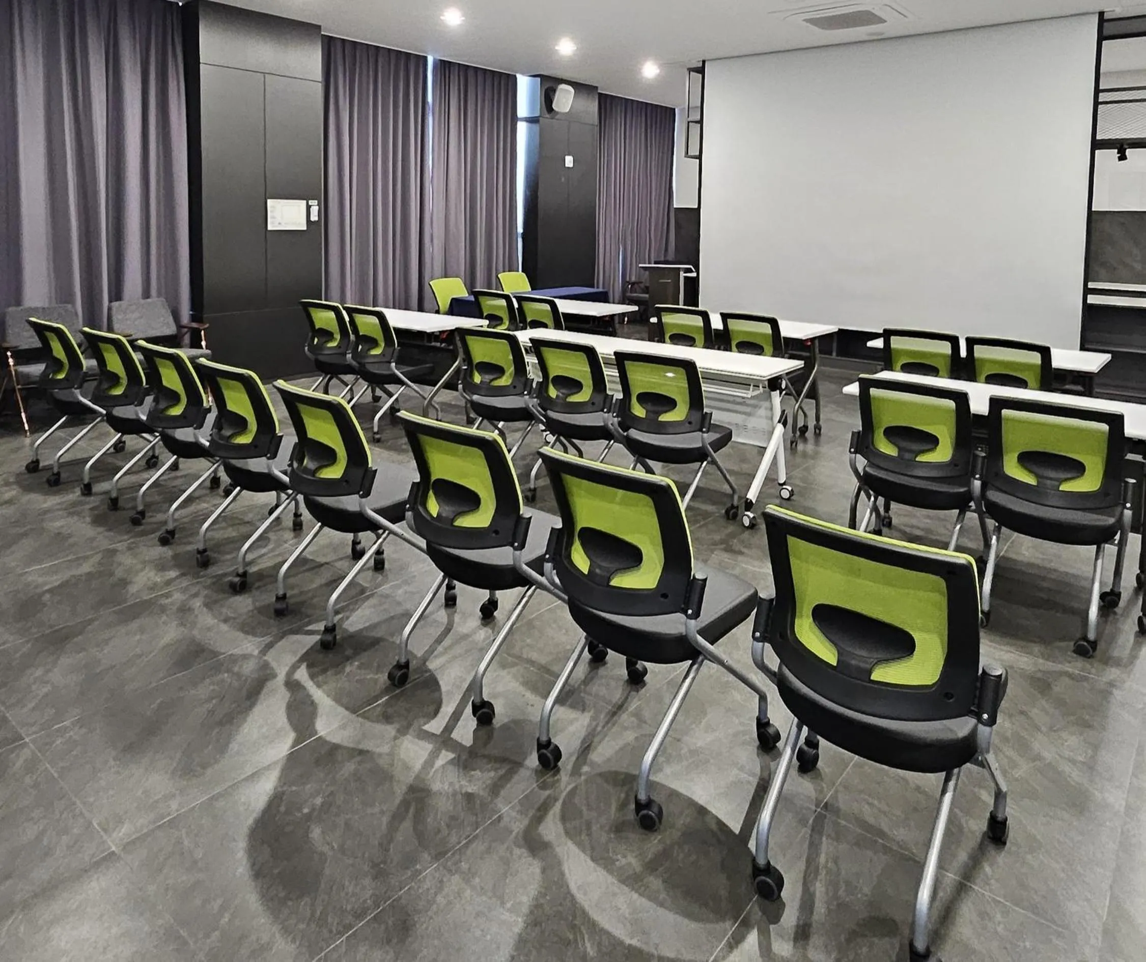 Meeting/conference room in The Western Busan Hotel By STAYNEO