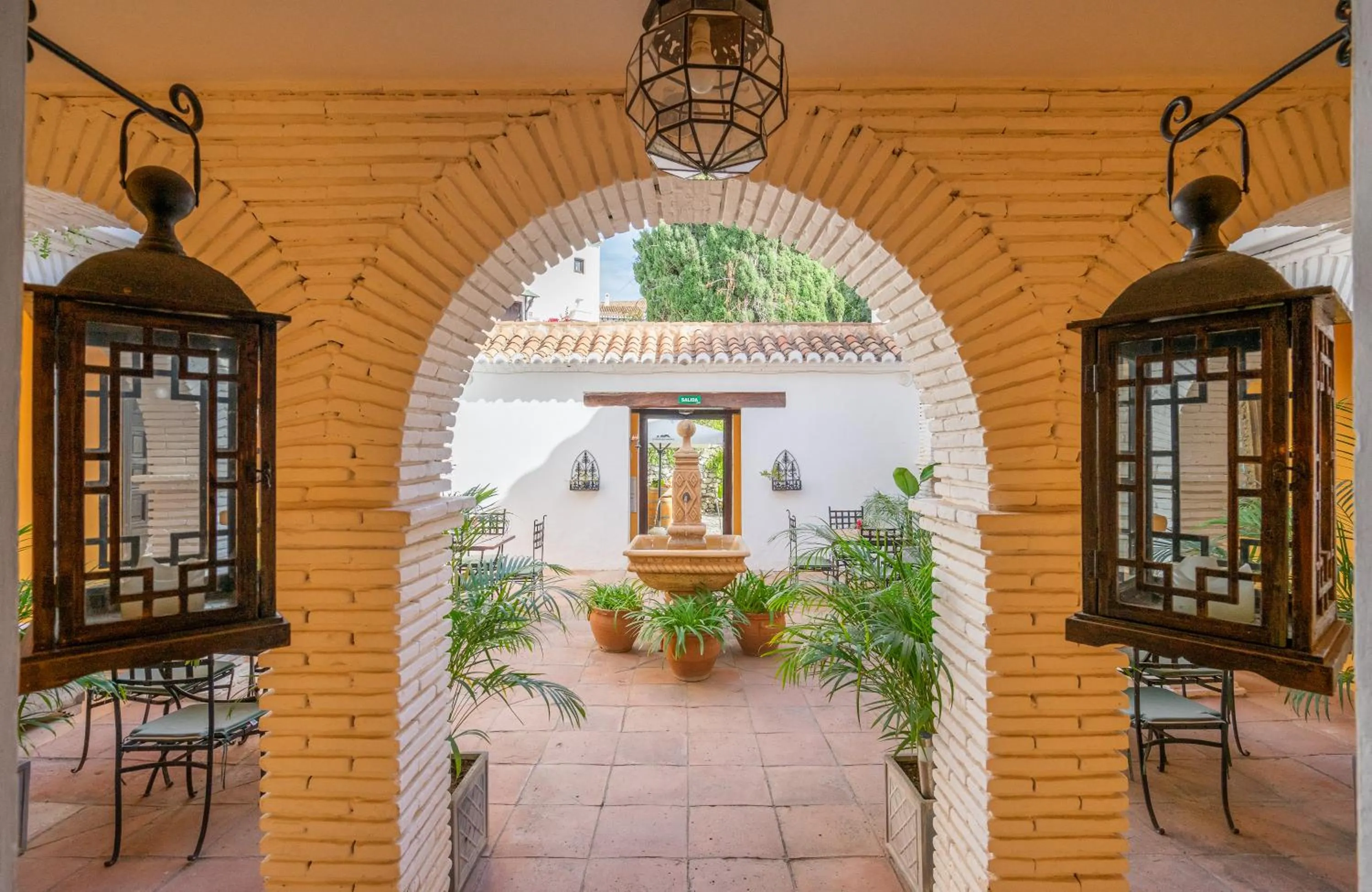 Inner courtyard view in La Tartana Hotel Boutique