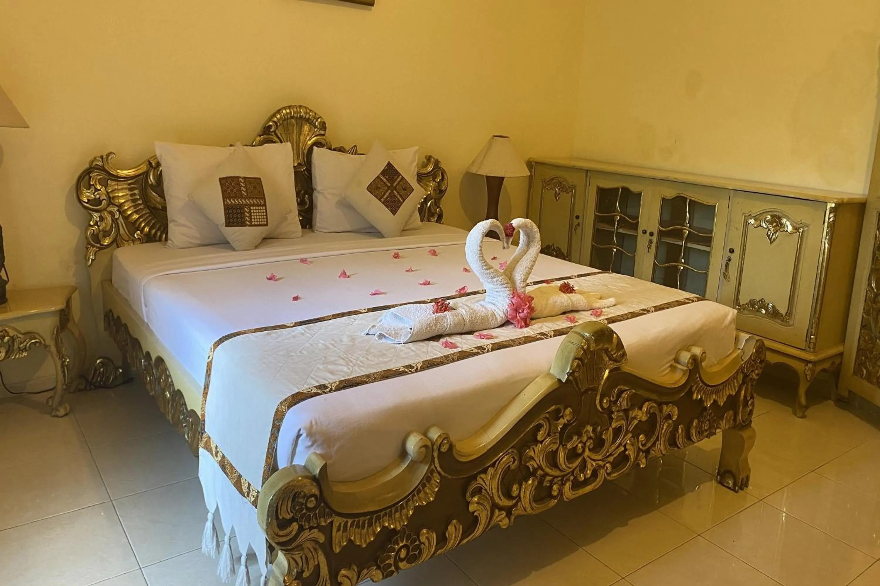 Bedroom in Villa Baliantoro Yogyakarta