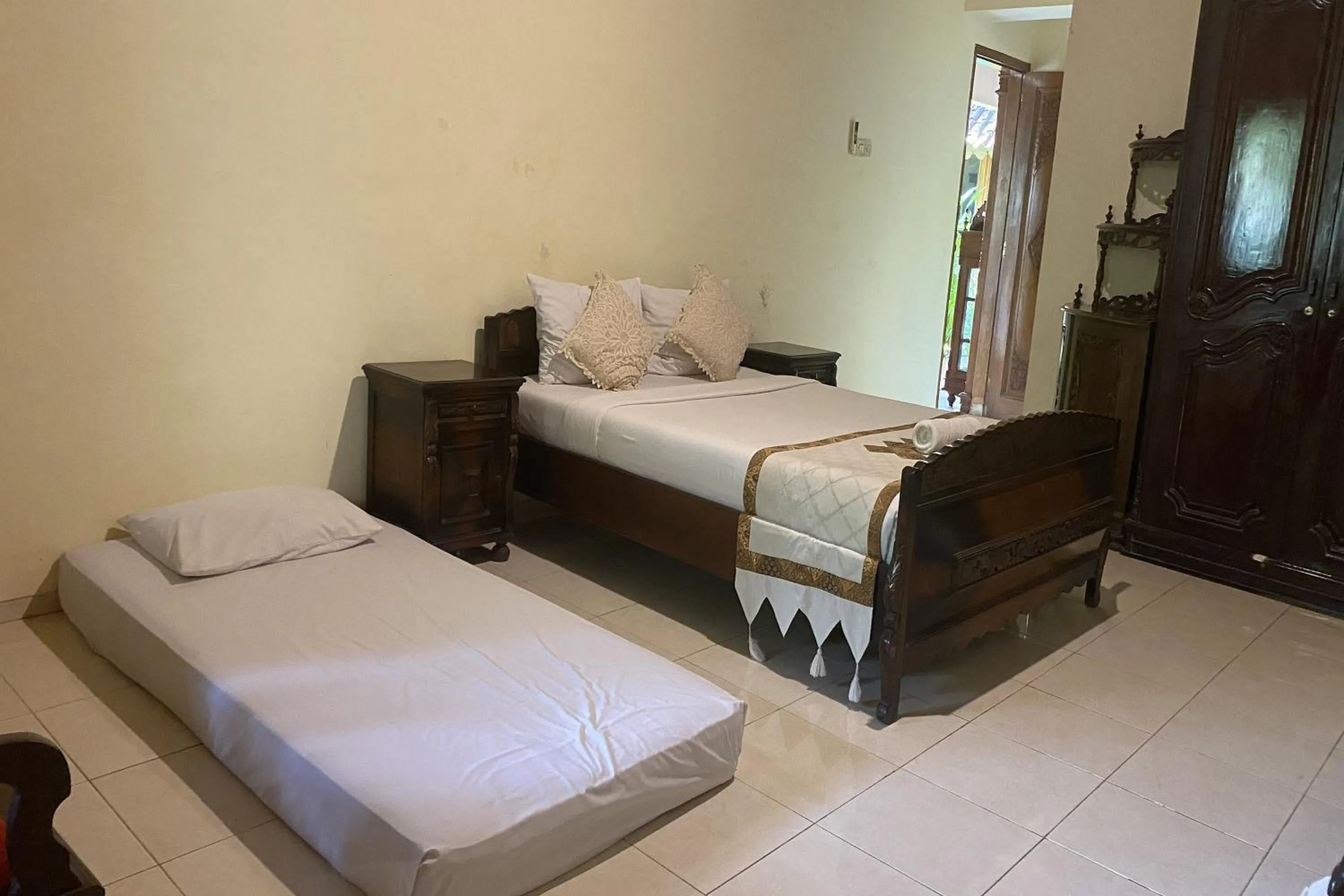 Bedroom in Villa Baliantoro Yogyakarta