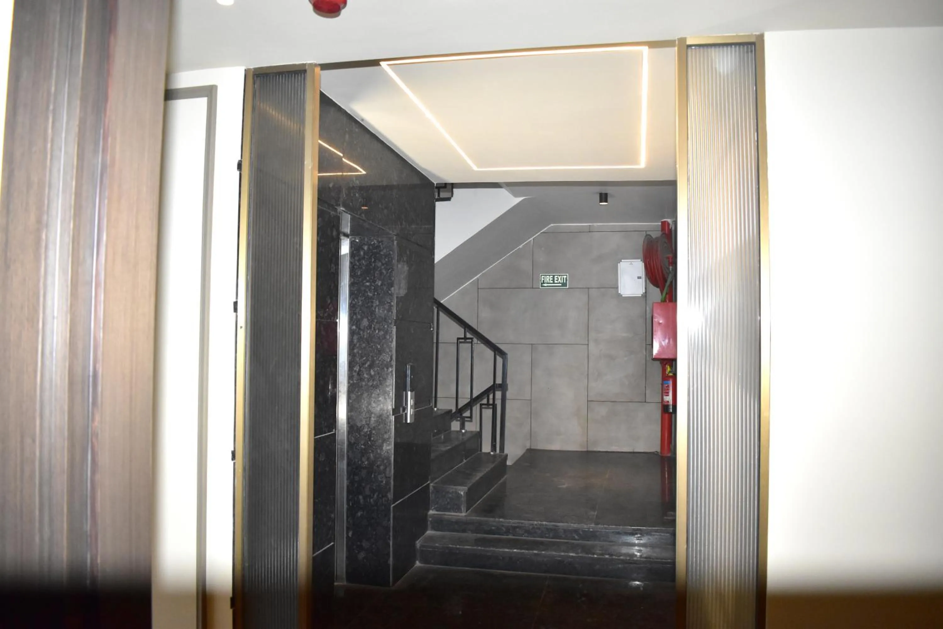 elevator in Qotel Signature Coleman Janakpuri