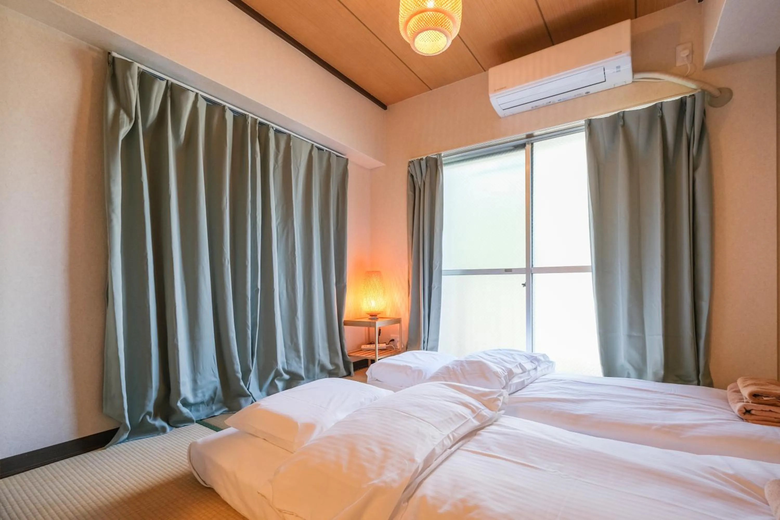 Bed in Mi-APT TAKINO