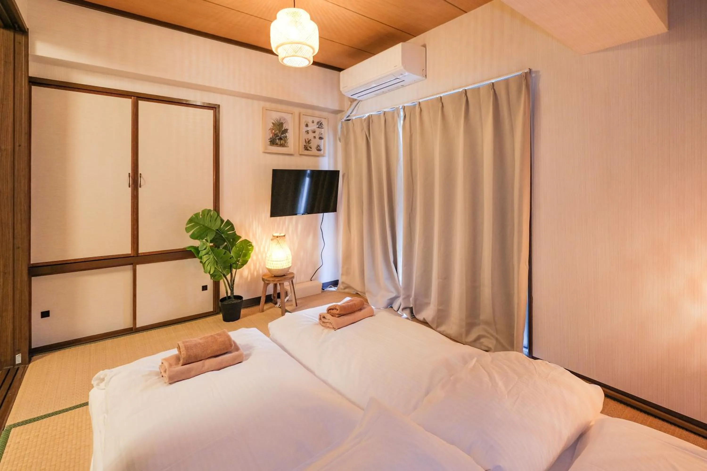 Bed in Mi-APT TAKINO