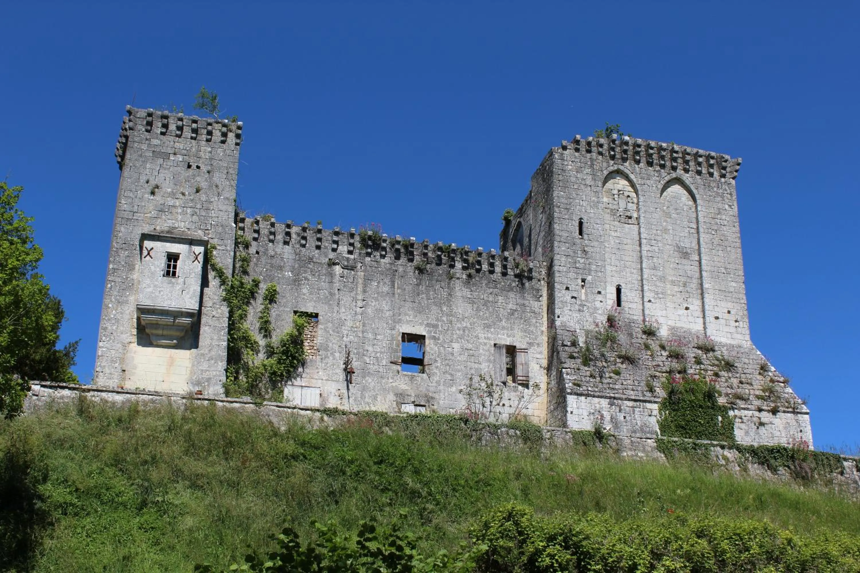 Nearby landmark in Le Patio Chambres et Tables d'Hôtes