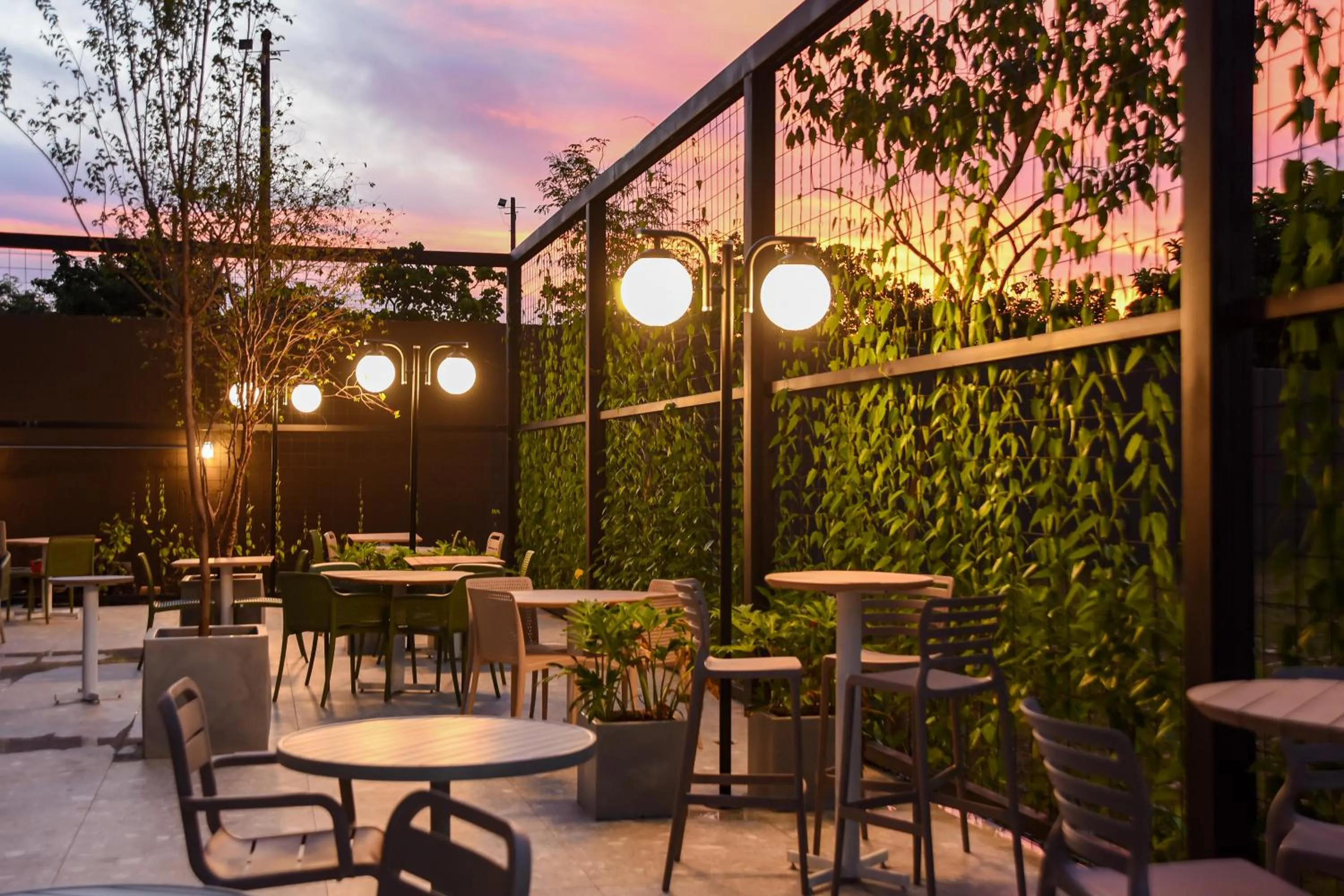 Patio in ibis Tangará Da Serra