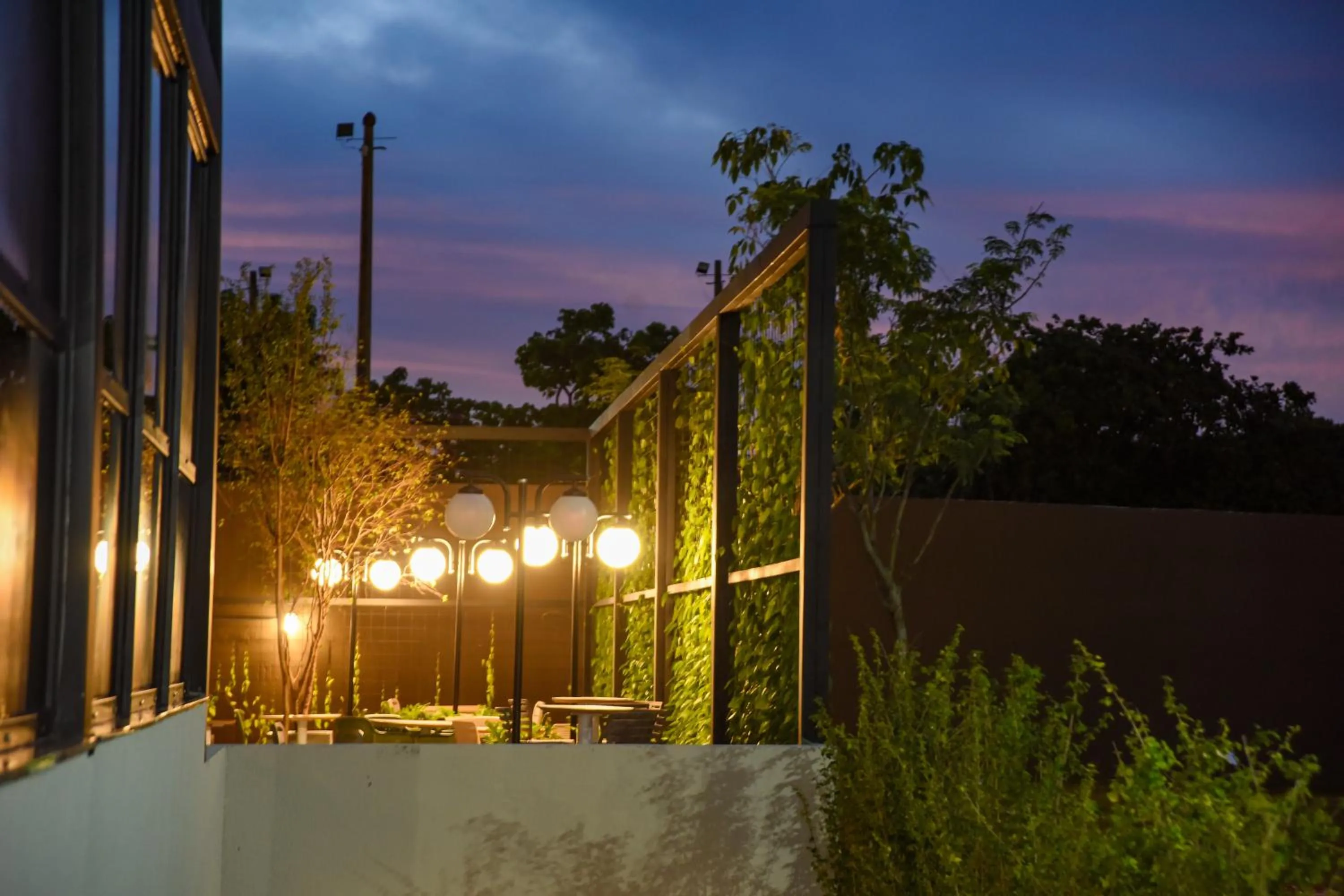 Garden view in ibis Tangará Da Serra