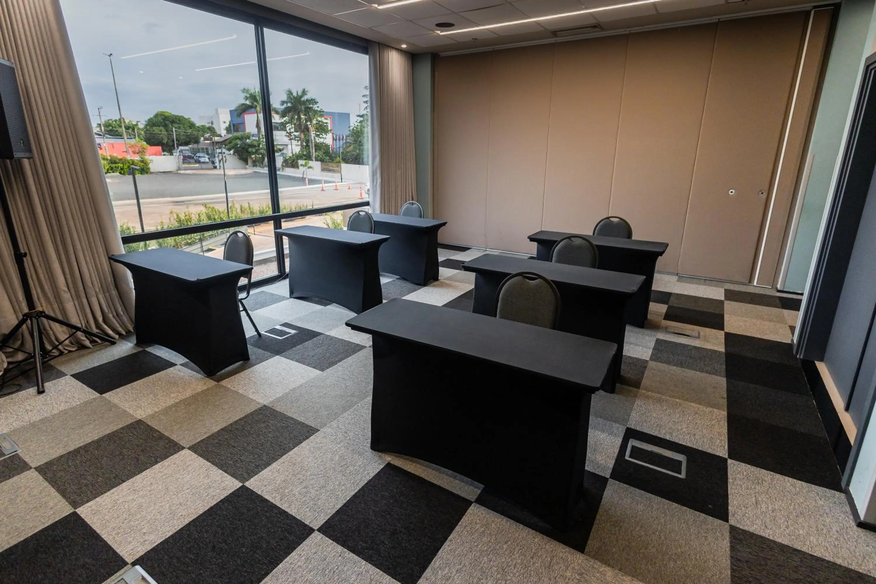 ibis Tangará Da Serra