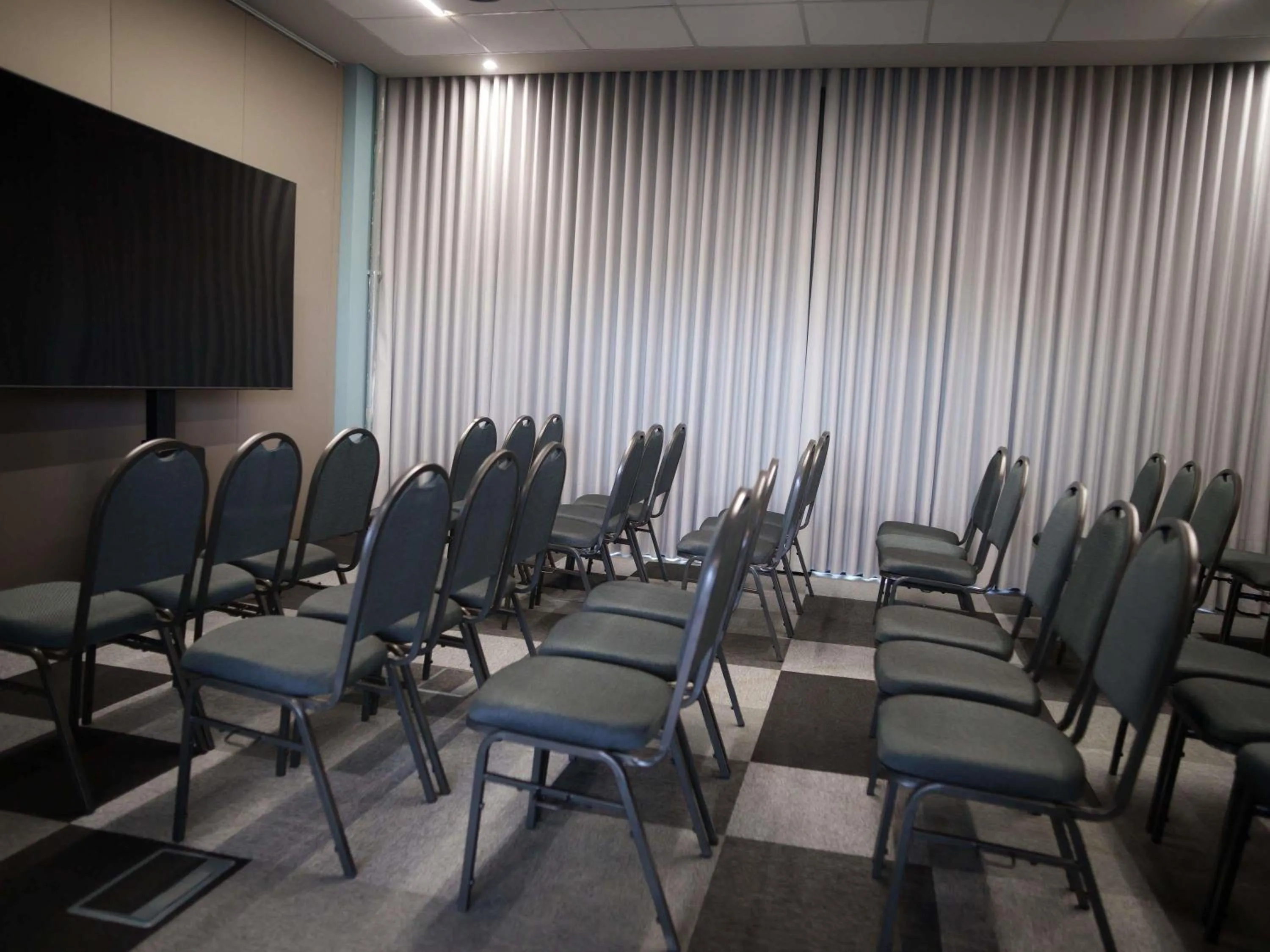 Meeting/conference room in ibis Tangará Da Serra