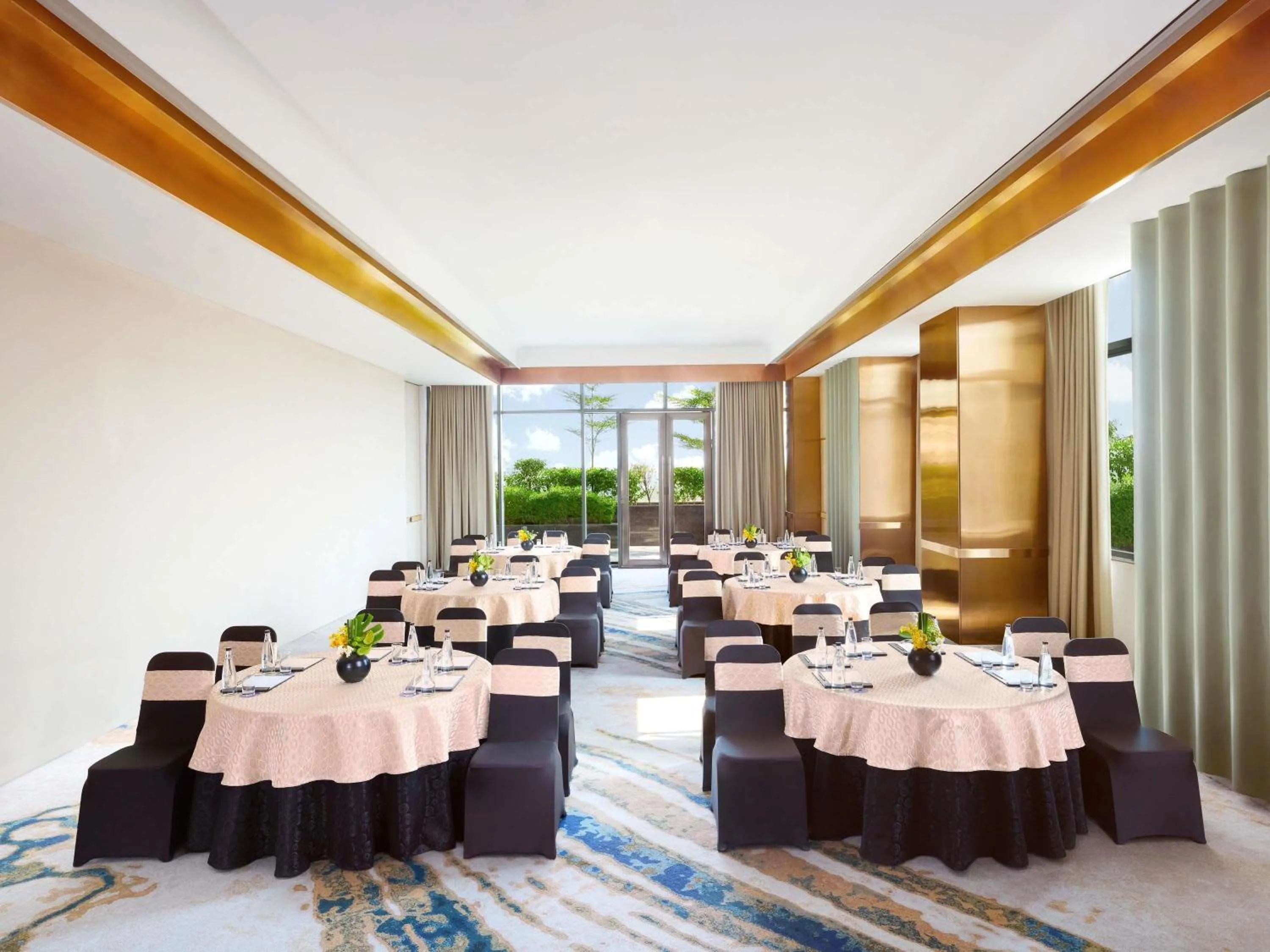 Meeting/conference room in Novotel New Delhi City Centre