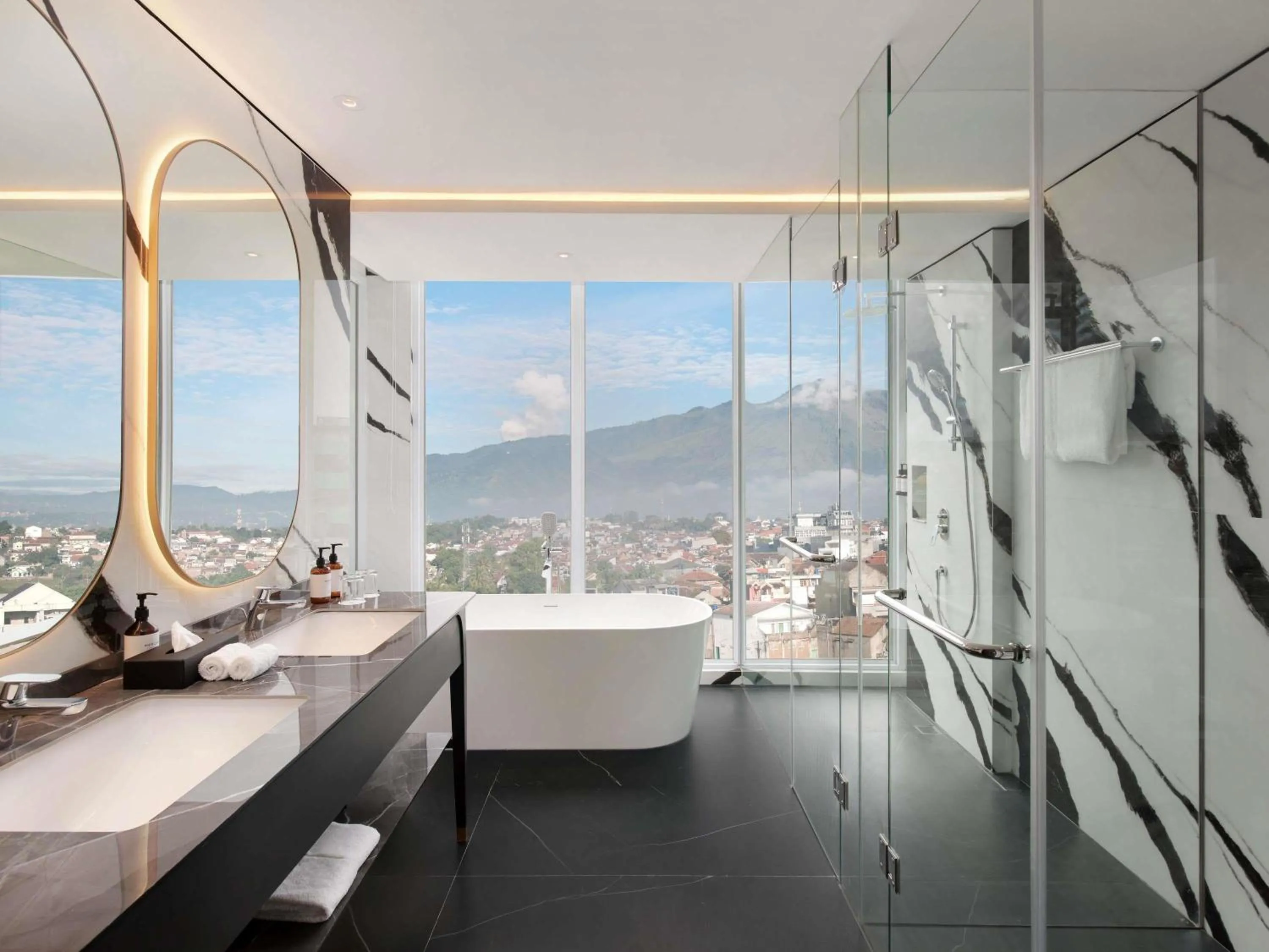 Photo of the whole room in Mercure Garut City Center