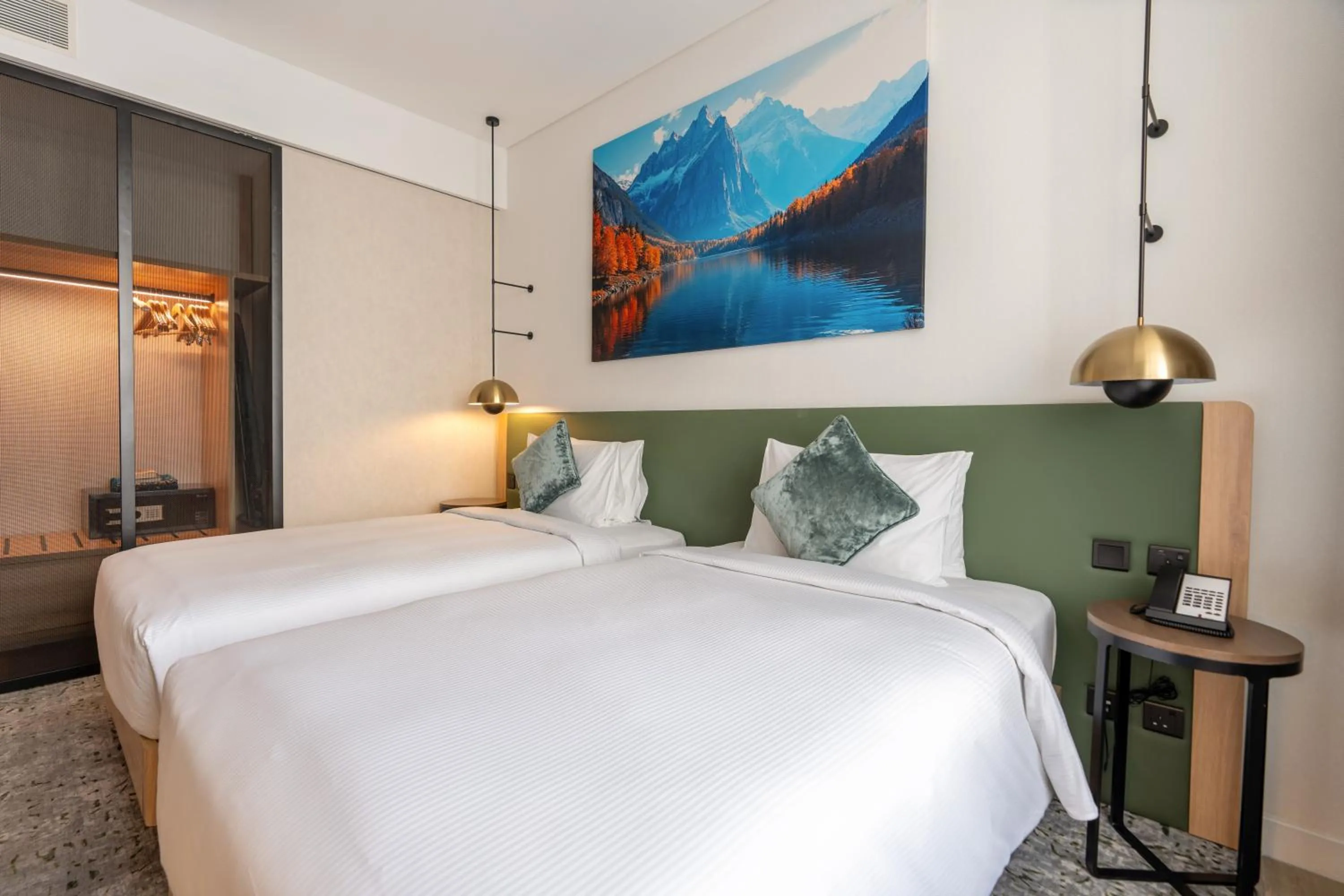 Bed in West Walk Retaj Hotel