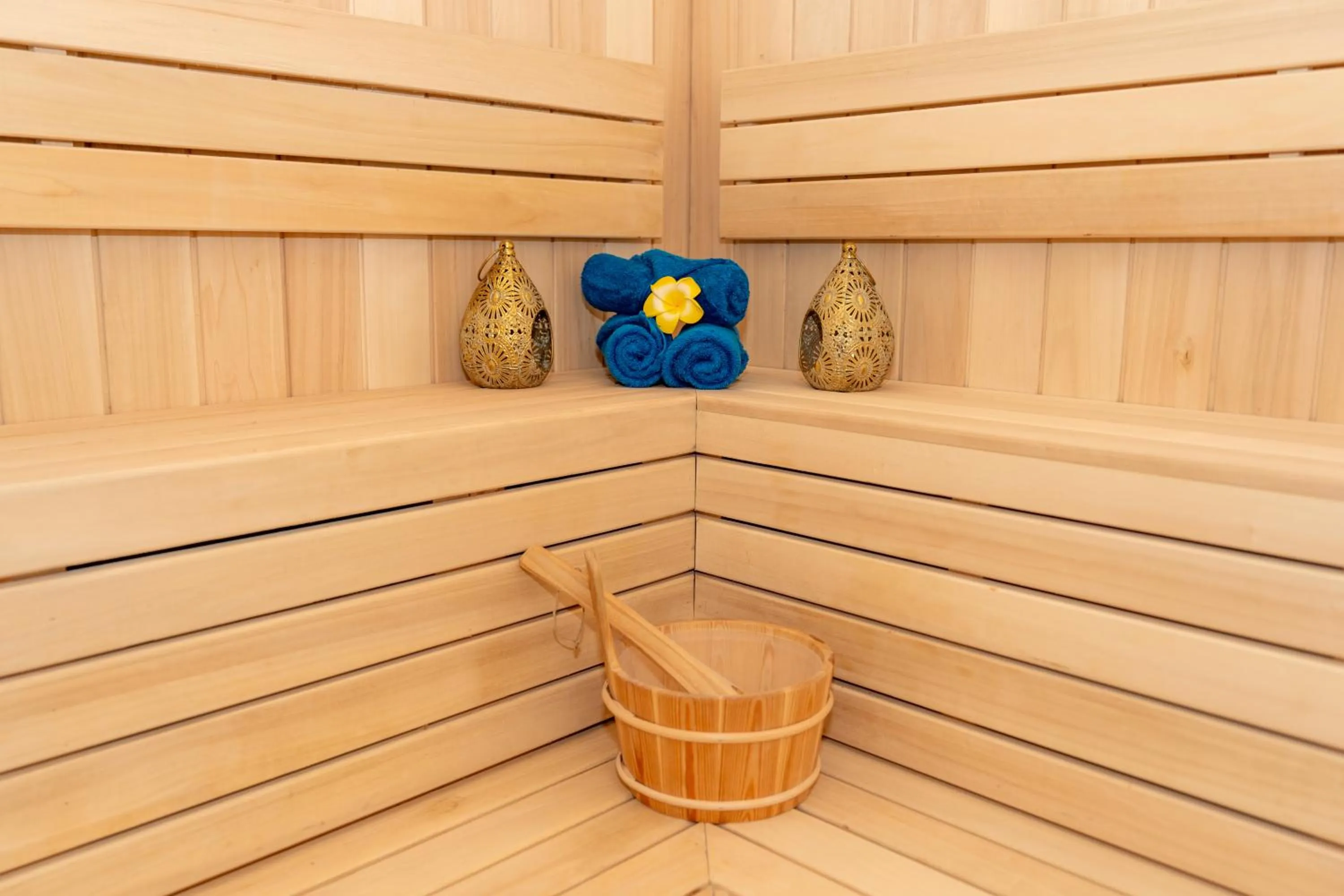 Sauna in West Walk Retaj Hotel