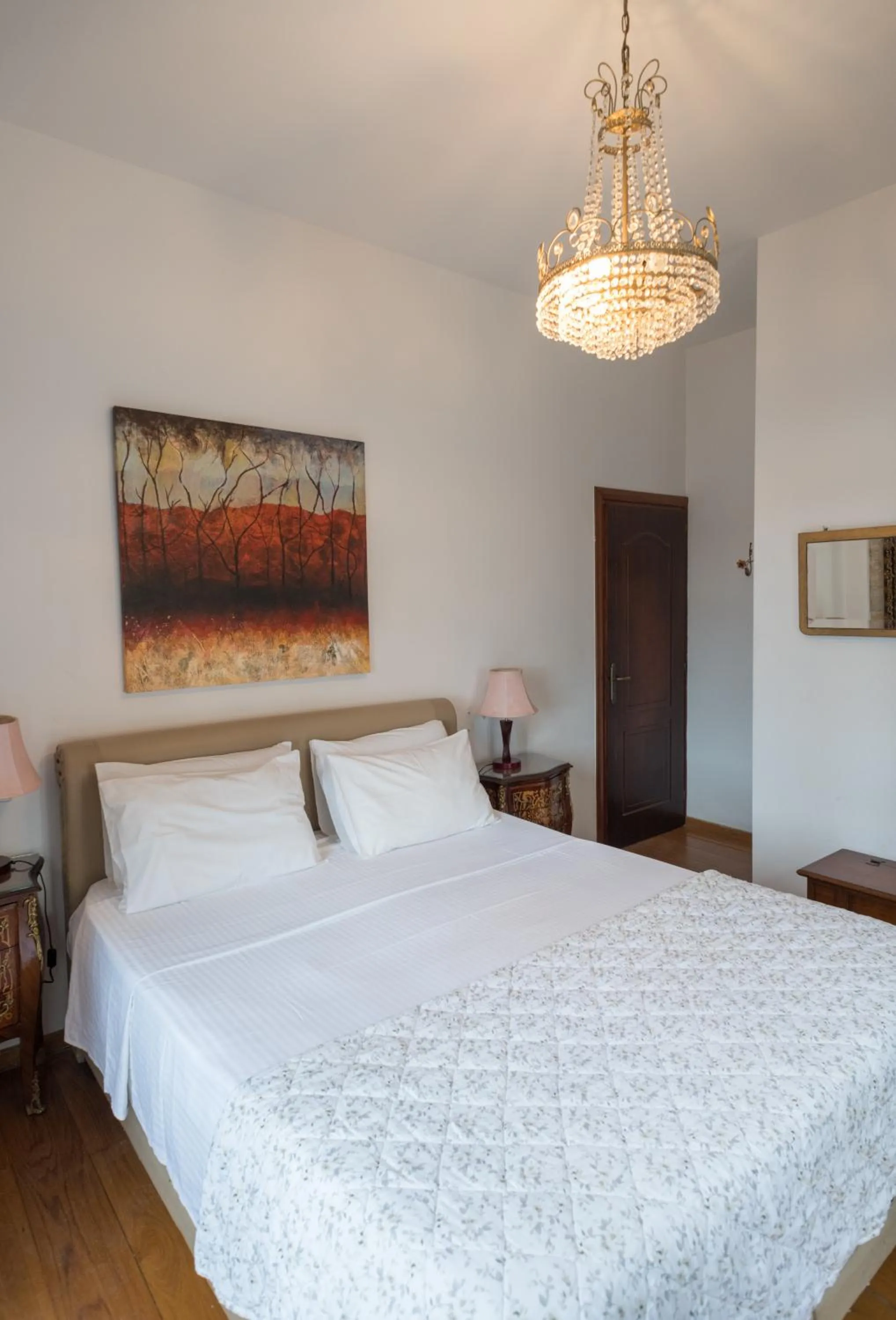 Photo of the whole room, Bed in Tsopela Boutique Hotel